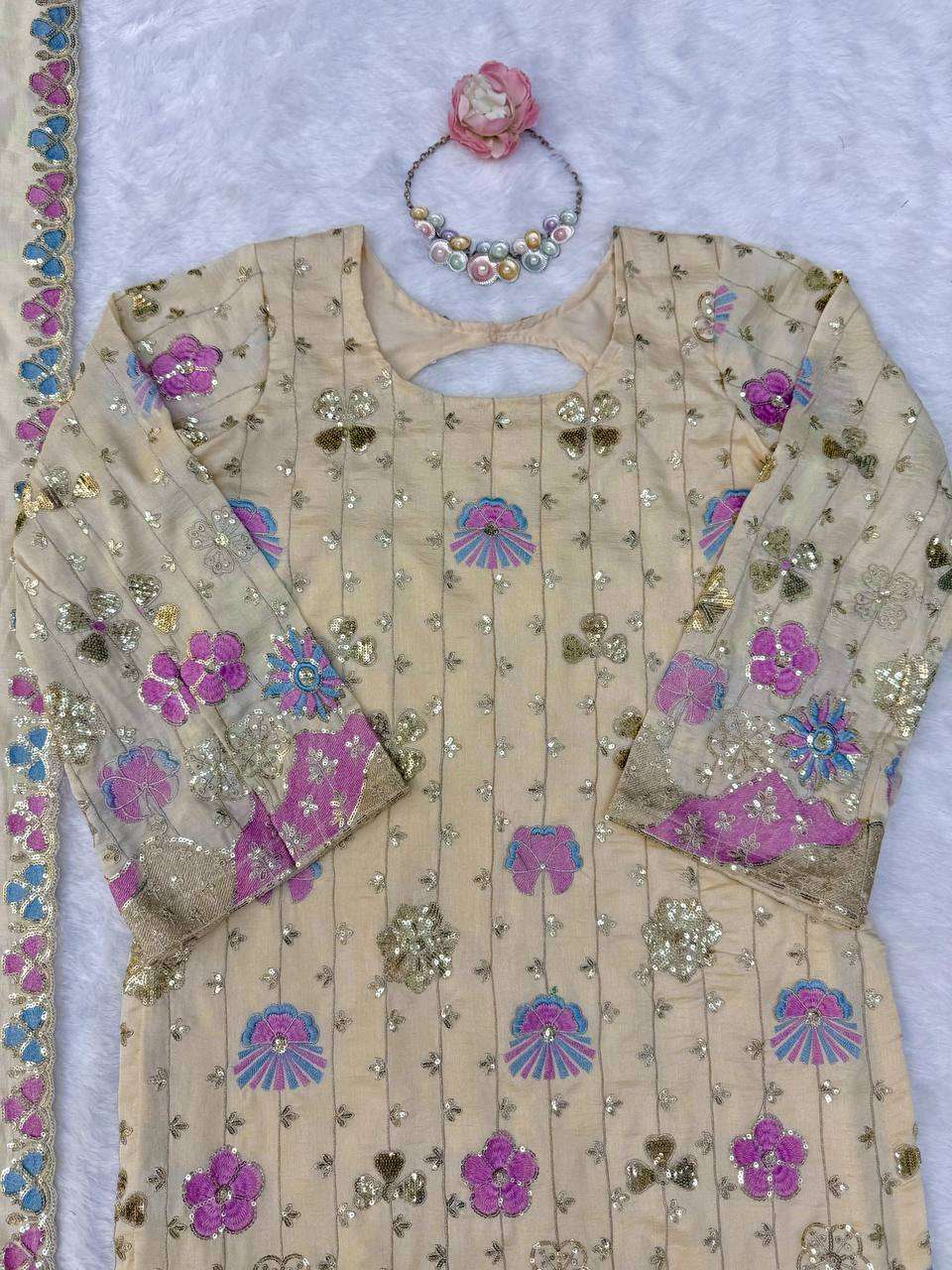 RTC 6030 SILK HEAVY GORGEOUS LOOK DESIGNER PARTY WEAR LADIES SUIT