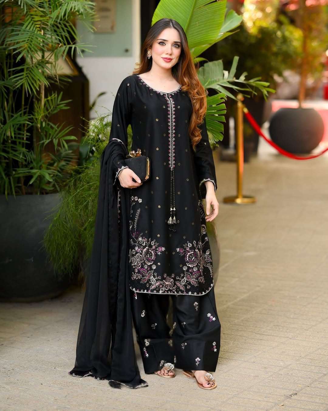 SSR 543 SATIN BEAUTIFUL DESIGNER WORK PAKISTANI STYLE LOOK LADIES SUIT