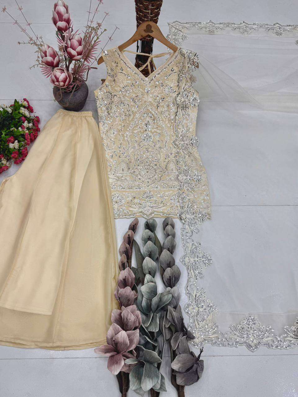 ST 203 GEORGETTE HEAVY GORGEOUS DESIGNER LOOK PARTY WEAR LADIES SUIT