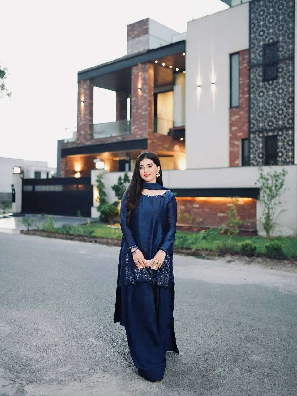 ZF 420 SILK SEQUENCE EMBROIDERY WORK TOP WITH FARSHI PANT AND DUPATTA SET