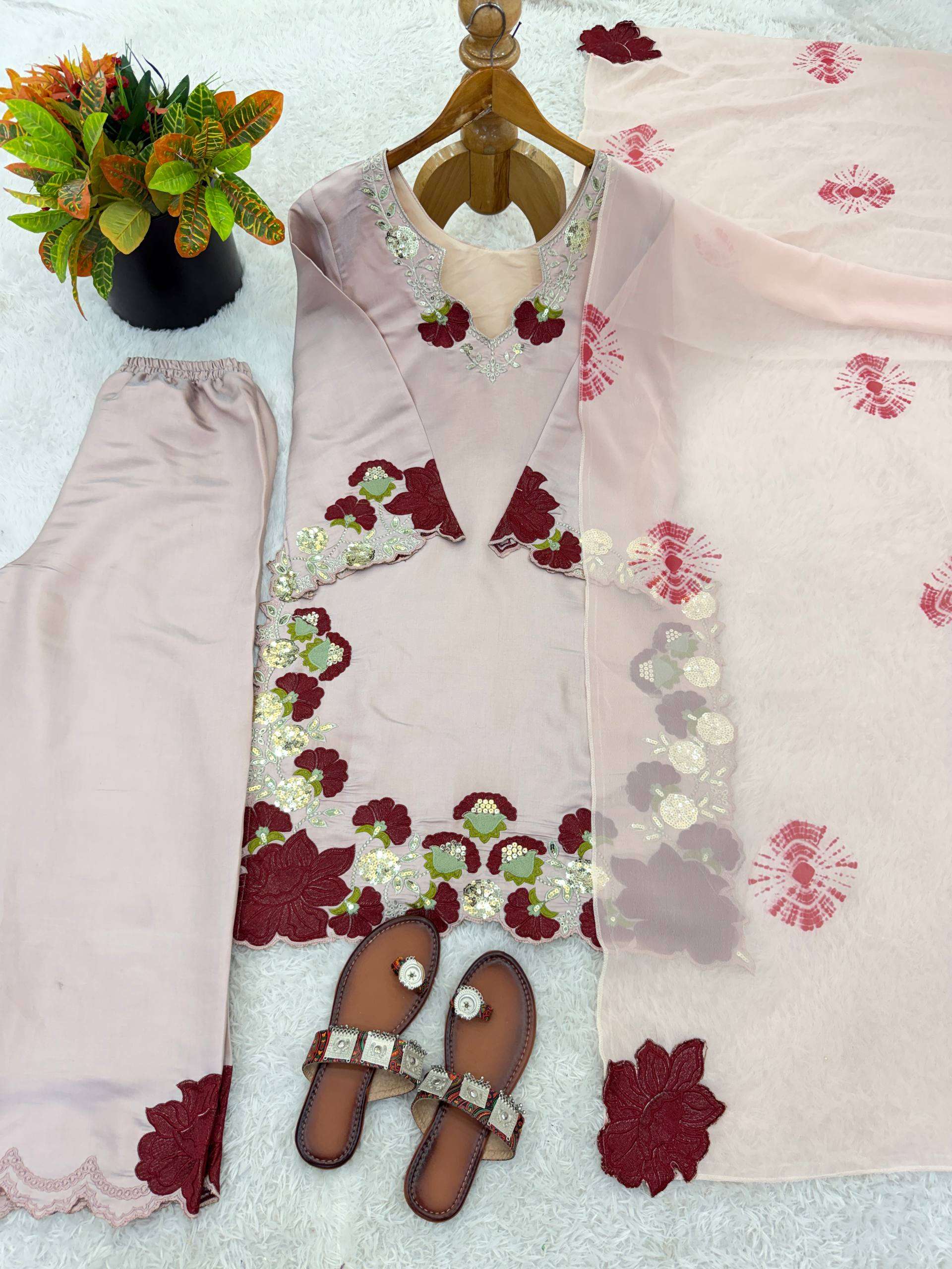 ZSR 3171 ROMAN SILK FABRICS GORGEOUS LOOK DESIGNER LADIES SUIT
