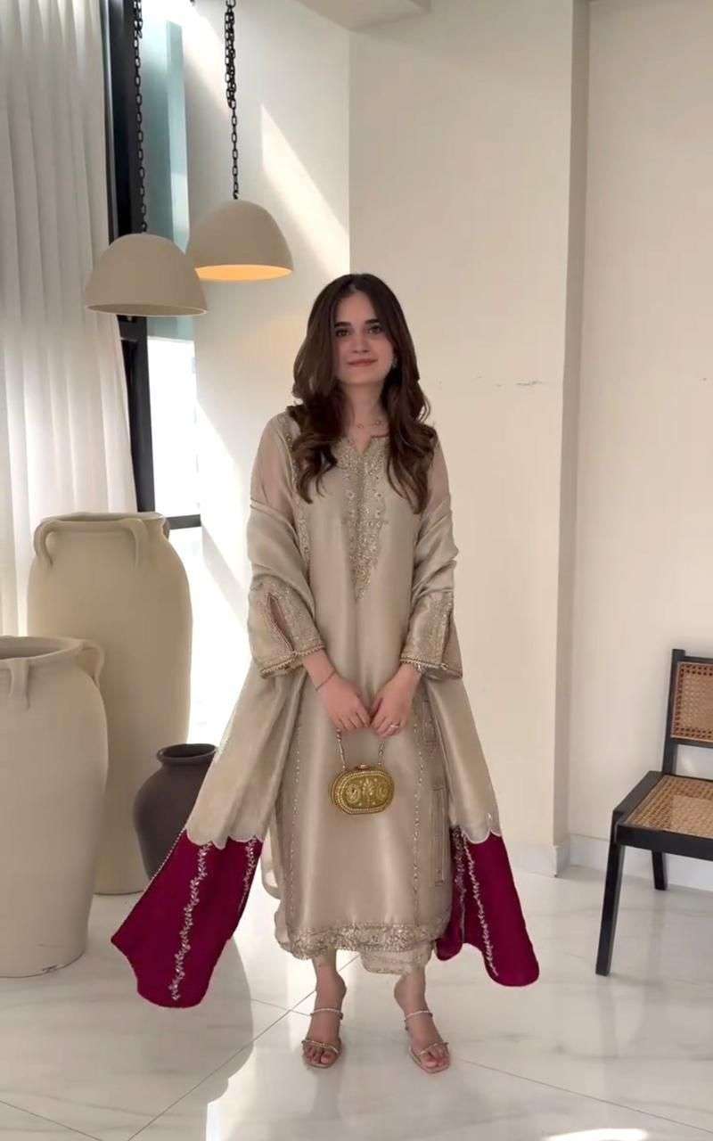 FLORENT D NO 1062 C JIMMY CHOO FABRIC DESIGNER WORK PAKISTANI SUIT