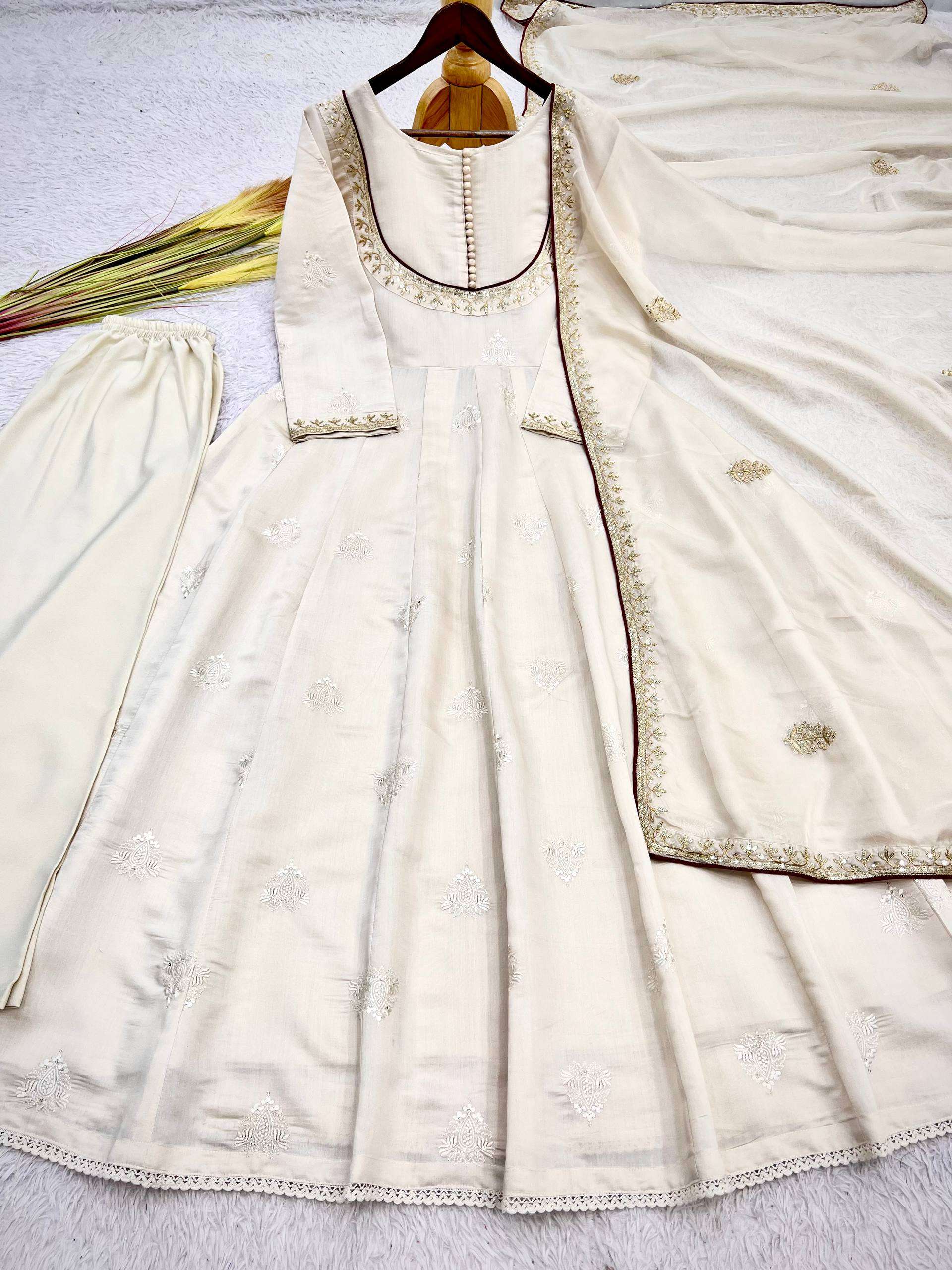 HK 1740 COTTON PREETY LOOKS DESIGNER ANARKALI STYLE LADIES 3PCS SET COLLECTION 