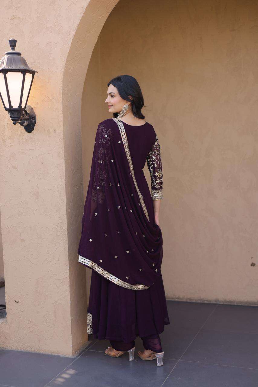 KA 1253 GEORGETTE DESIGNER WEAR PARTY WEAR GOWN WITH PANT & DUPATTA SET 