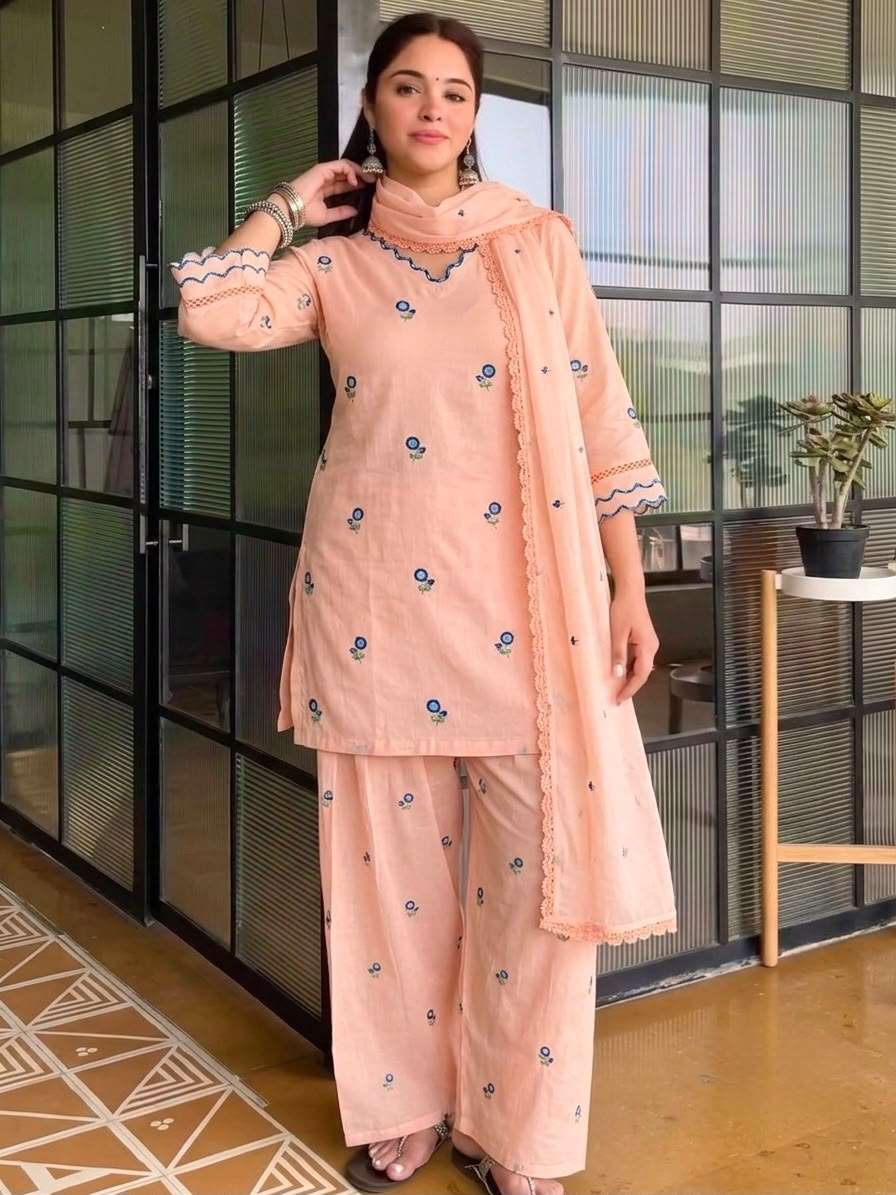 LADY LOOK 043 CHANDERI SILK DESIGNER PARTY WEAR LADIES SUIT 