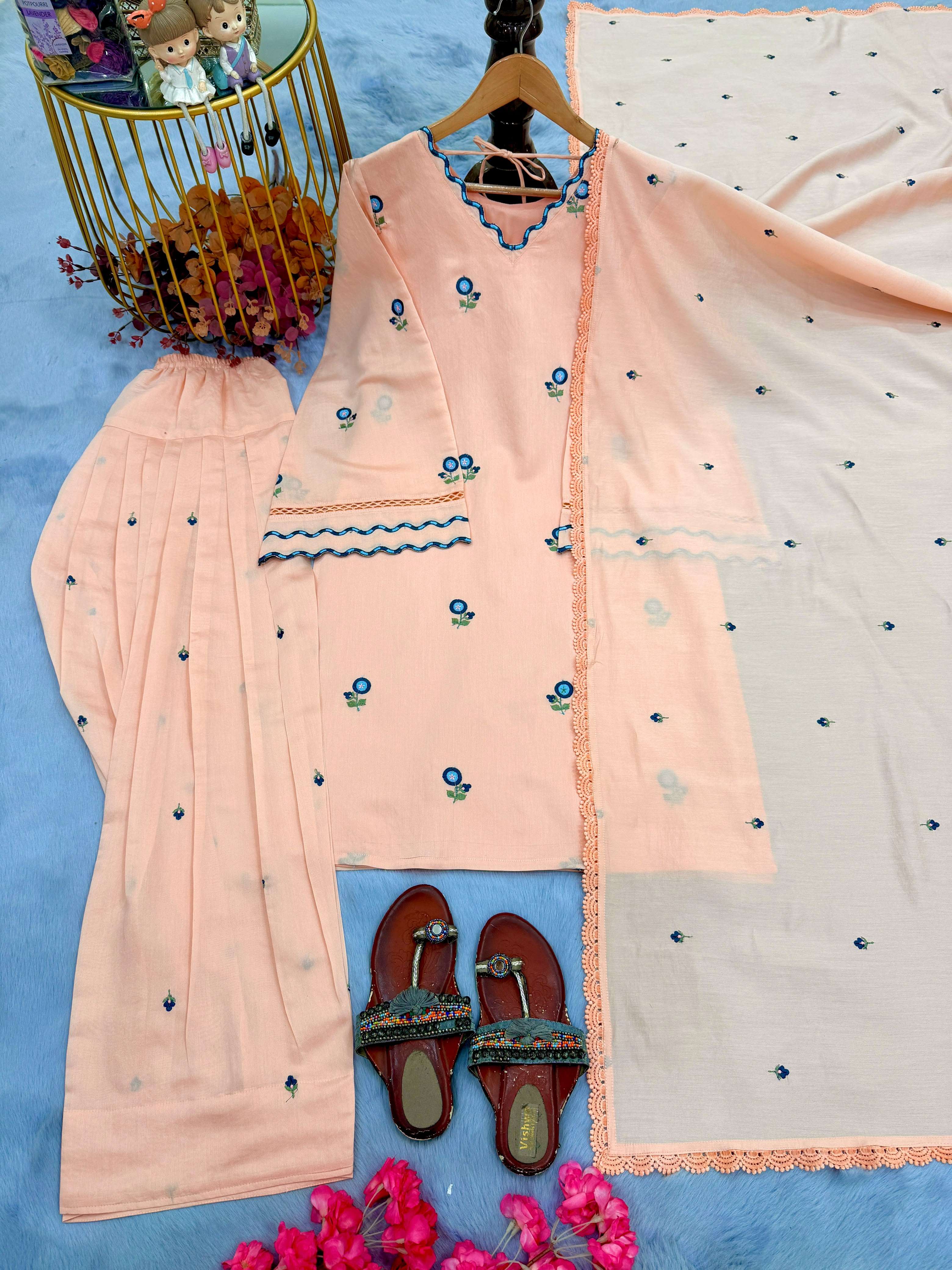 LADY LOOK 043 CHANDERI SILK DESIGNER PARTY WEAR LADIES SUIT 