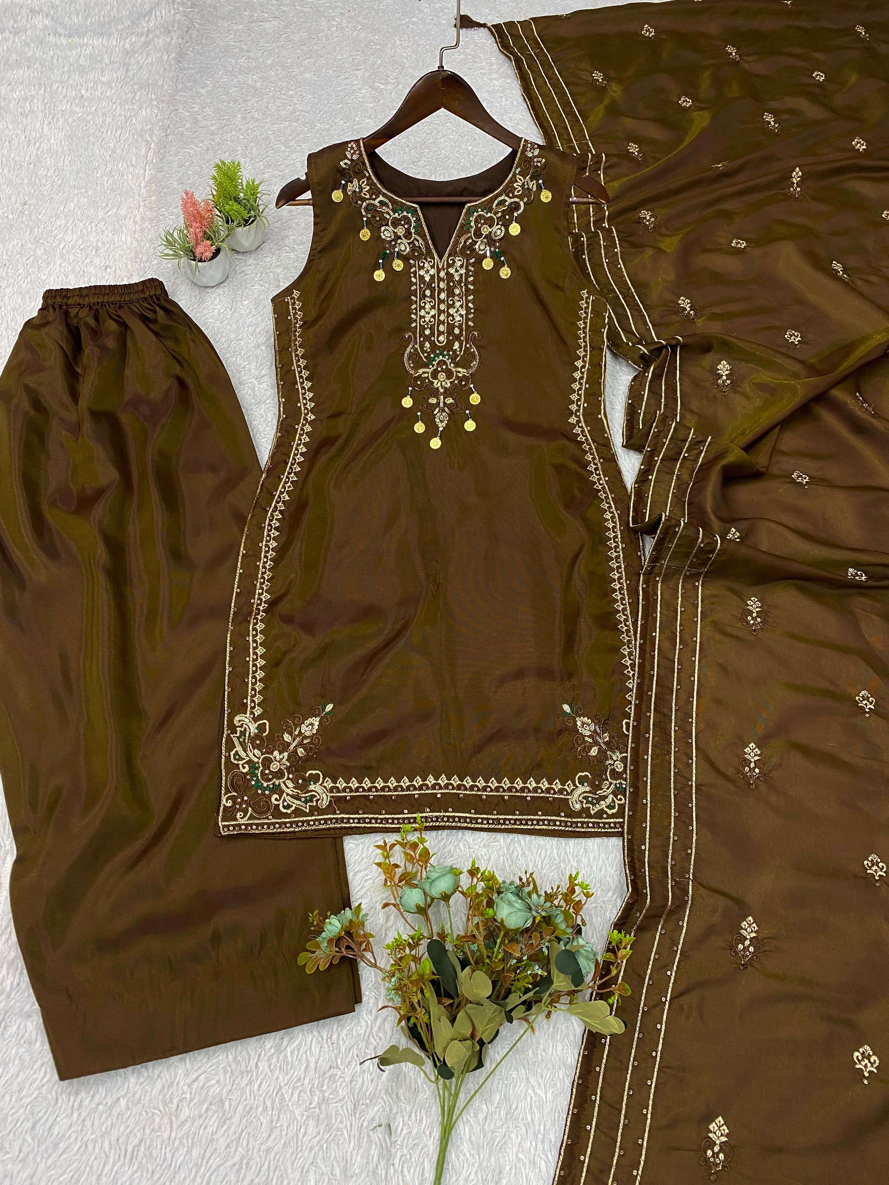 LG 2126 BEAUTIFUL DESIGNER WORK FESTIVE WEAR LADIES SUIT