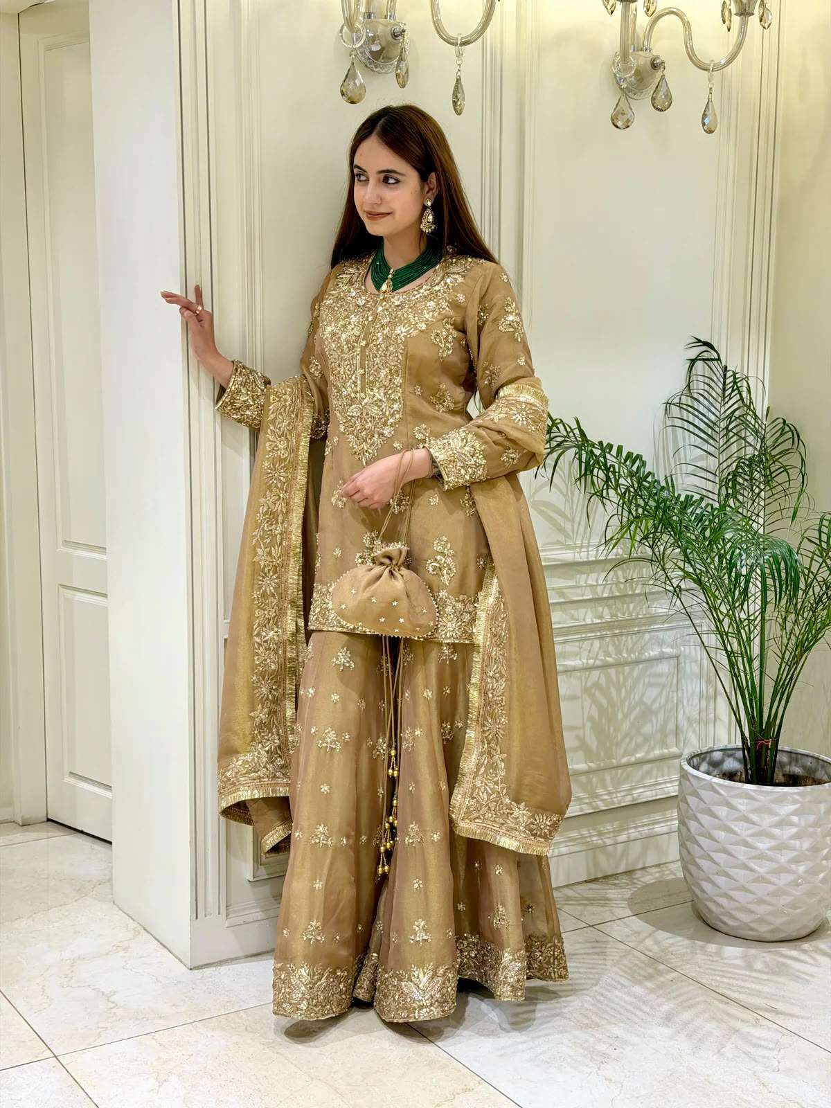 PD 1163 SILK BEAUTIFUL DESIGNER LOOK WEDDING FUNCTION WEAR LADIES SUIT