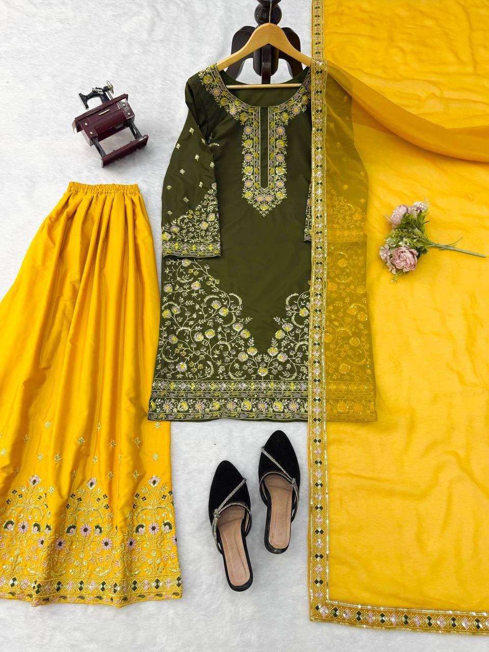 RTC 6044 CREPE BEAUTIFUL DESIGNER LOOK WEDDING FUNCTION WEAR LADIES SUIT