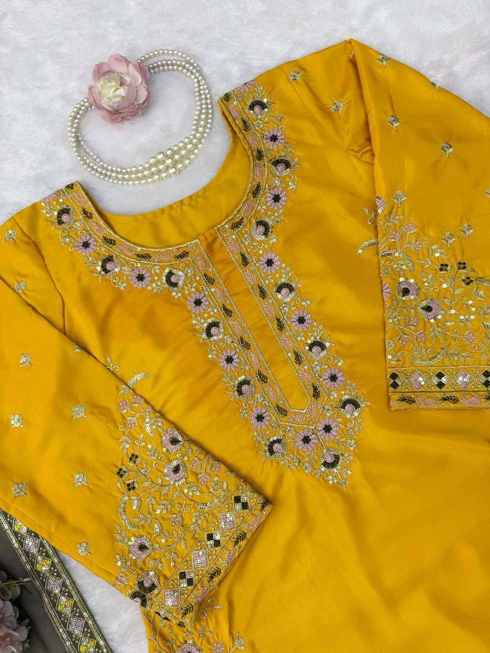 RTC 6044 CREPE BEAUTIFUL DESIGNER LOOK WEDDING FUNCTION WEAR LADIES SUIT