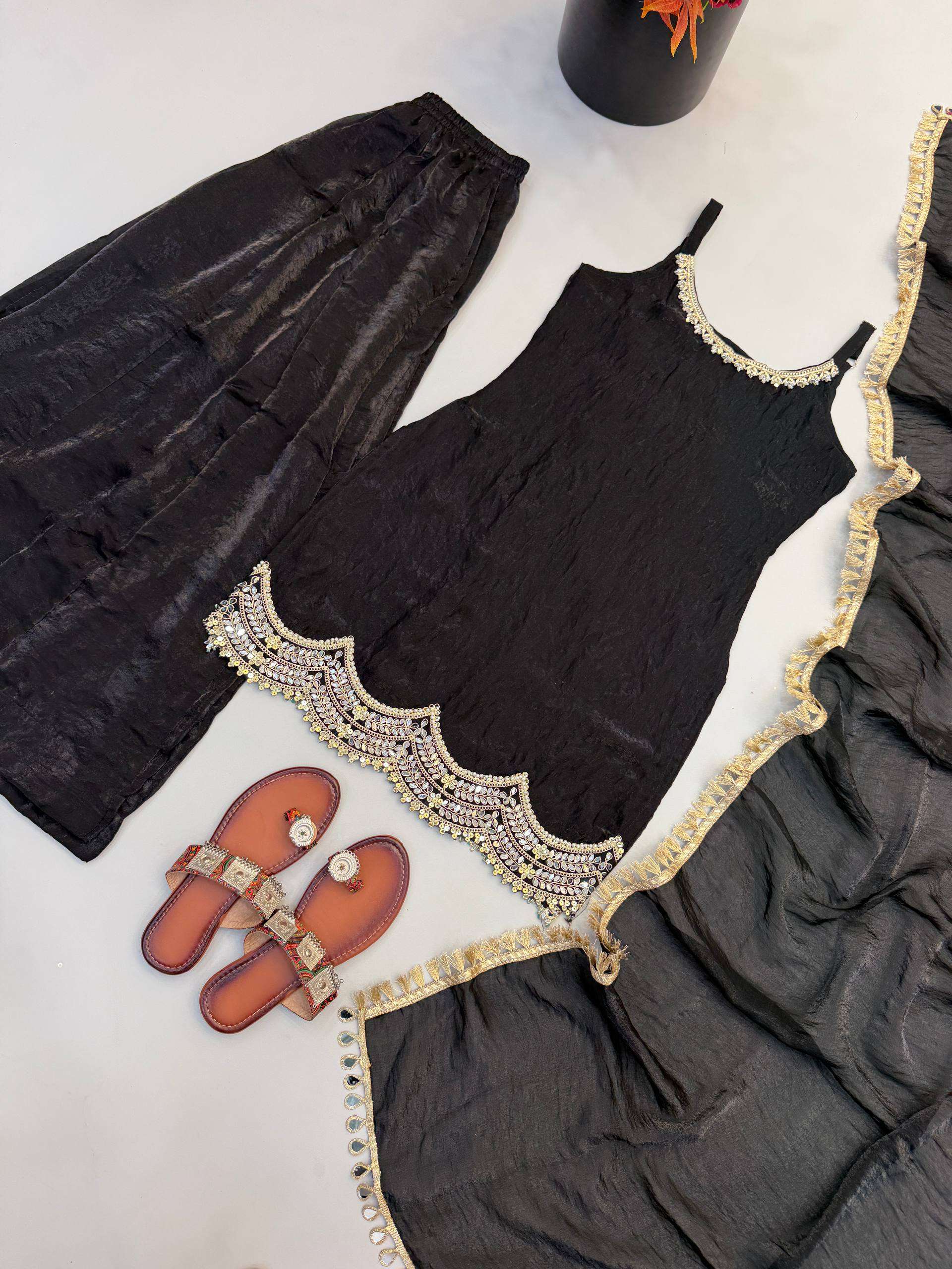 SR 3179 SILK PREETY LOOK DESIGNER PARTY WEAR LADIES TOP SHARARA PLAZZO AND DUPATTA SET 