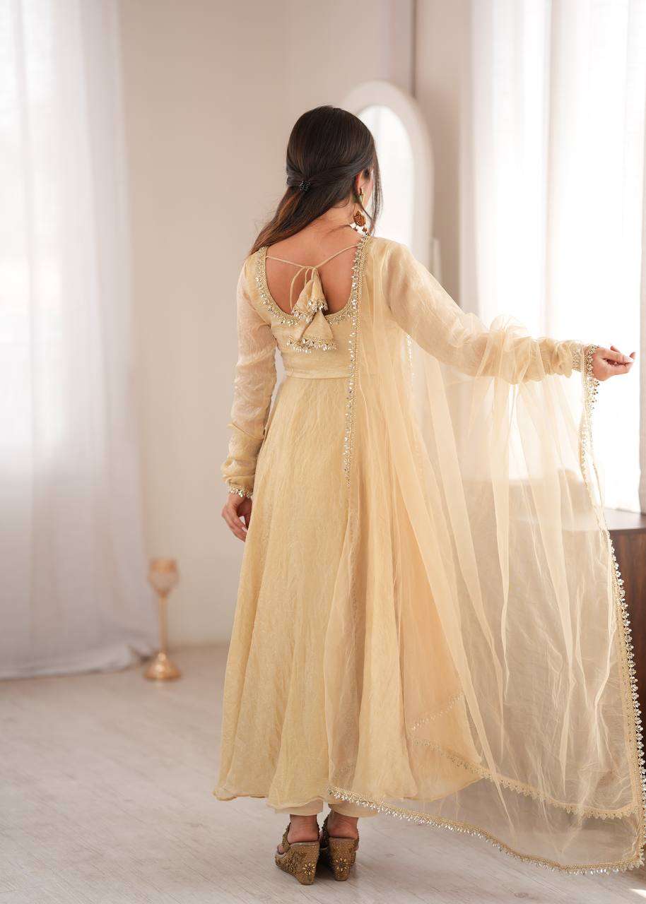 SRK 5355 GORGEOUS PREETY LOOK DESIGNER LADIES ANARKALI GOWN STYLE LADIES SUIT