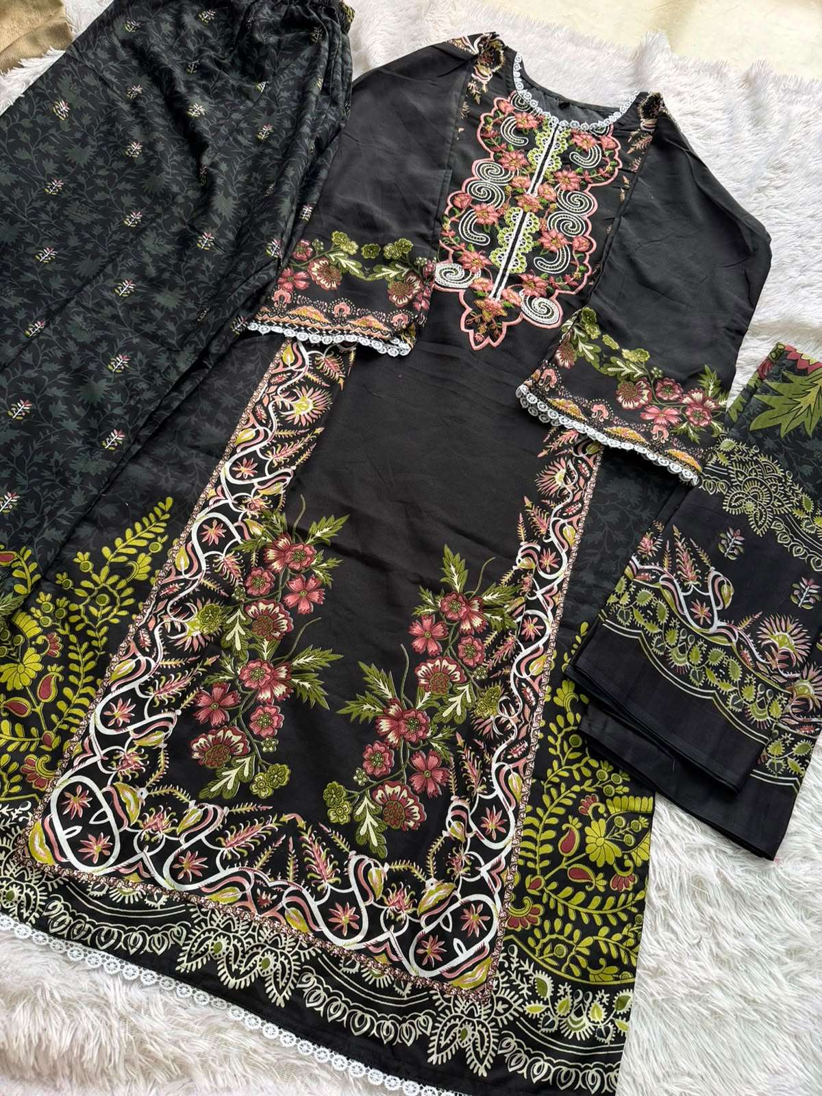 AALIZ PRINTS ALIZA VOL 8 READY MADE COLLECTION 