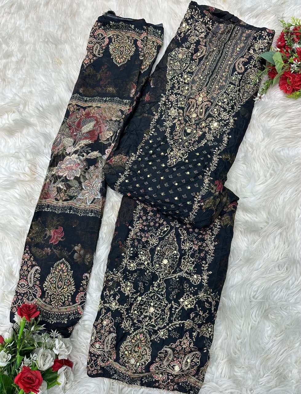 AMRUTVELA AT 280 VISCOSE DIGITAL PRINT WITH DESIGNER WORK SUIT