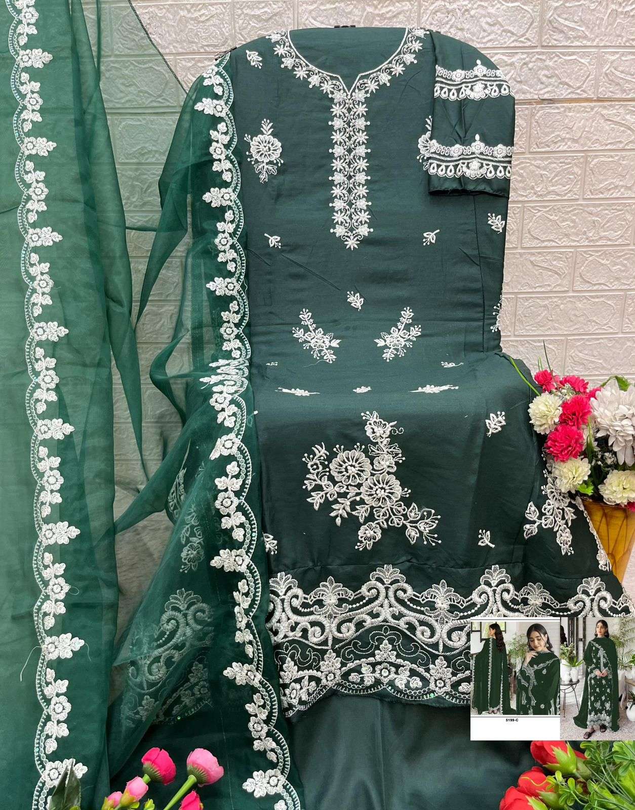 BANDHANI PALACE D NO 5199  COTTON HEAVY EMBROIDERED DESIGNER WORK SUIT
