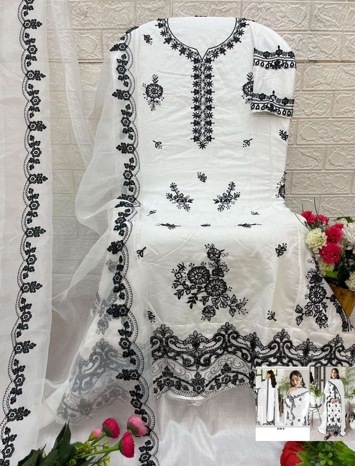 BANDHANI PALACE D NO 5199  COTTON HEAVY EMBROIDERED DESIGNER WORK SUIT