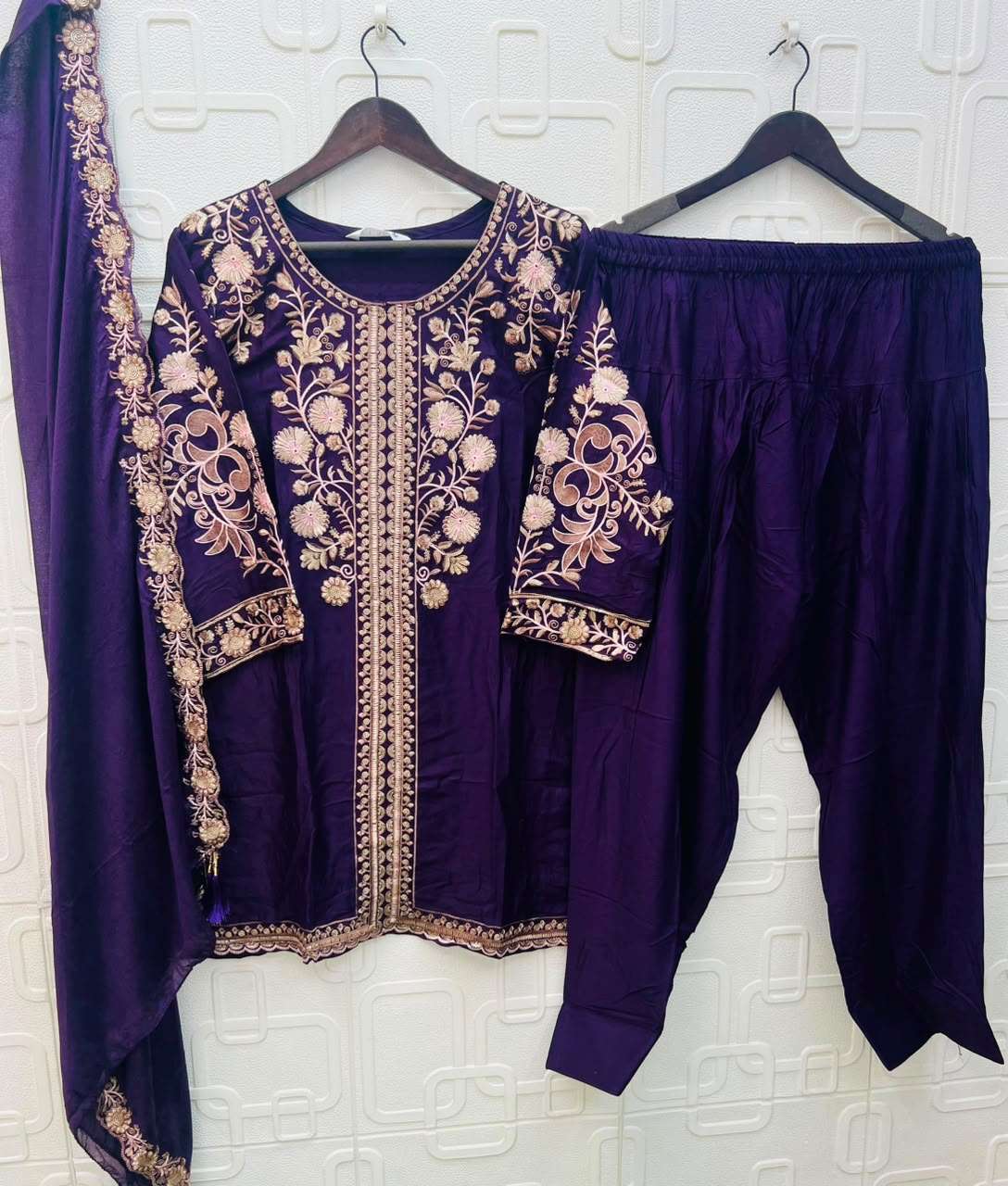 ELAN STUDIO E 56 SILK HEAVY EMBROIDERED DESIGNER READY MADE PAKISTANI SUIT