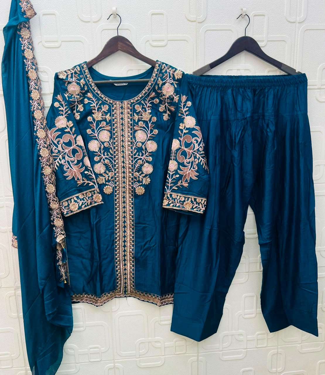ELAN STUDIO E 56 SILK HEAVY EMBROIDERED DESIGNER READY MADE PAKISTANI SUIT