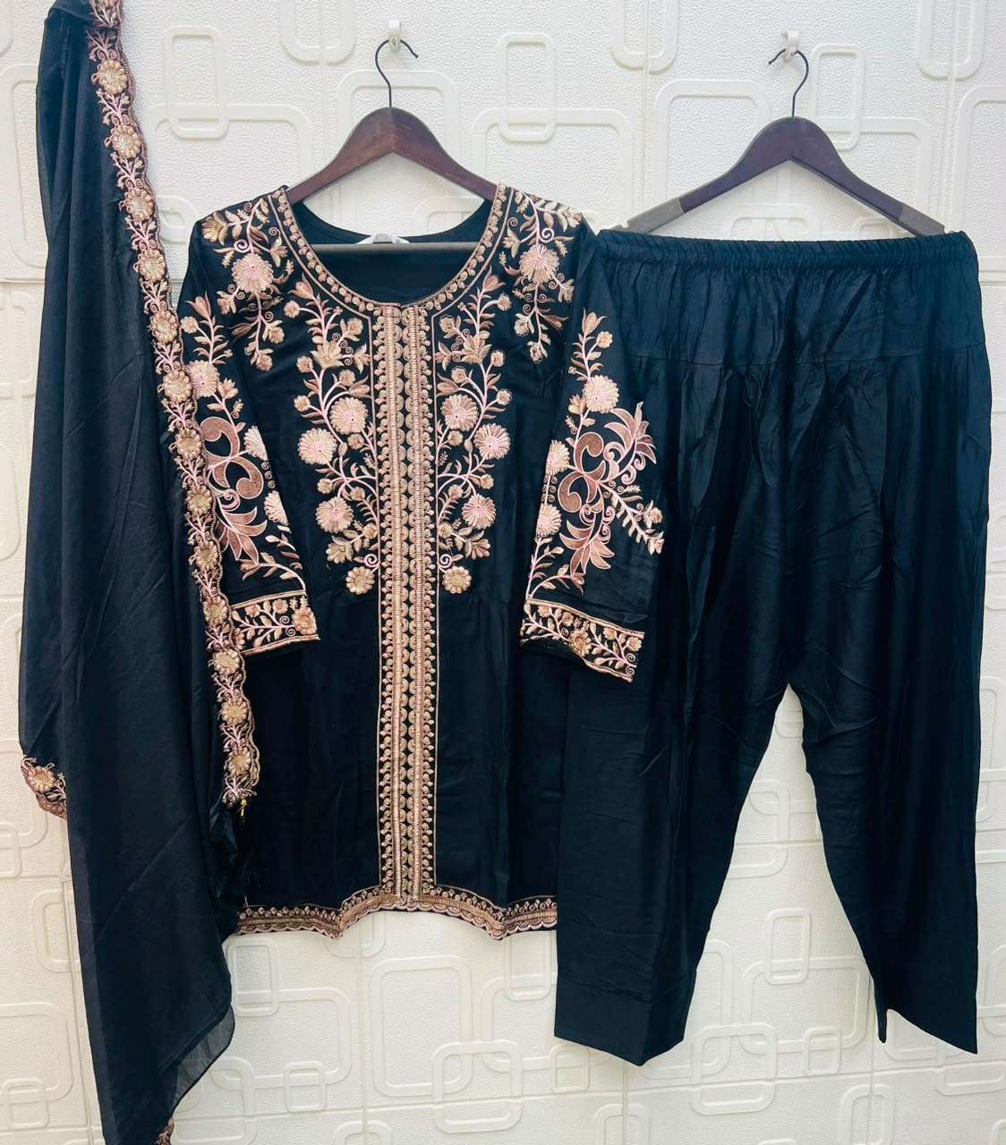 ELAN STUDIO E 56 SILK HEAVY EMBROIDERED DESIGNER READY MADE PAKISTANI SUIT