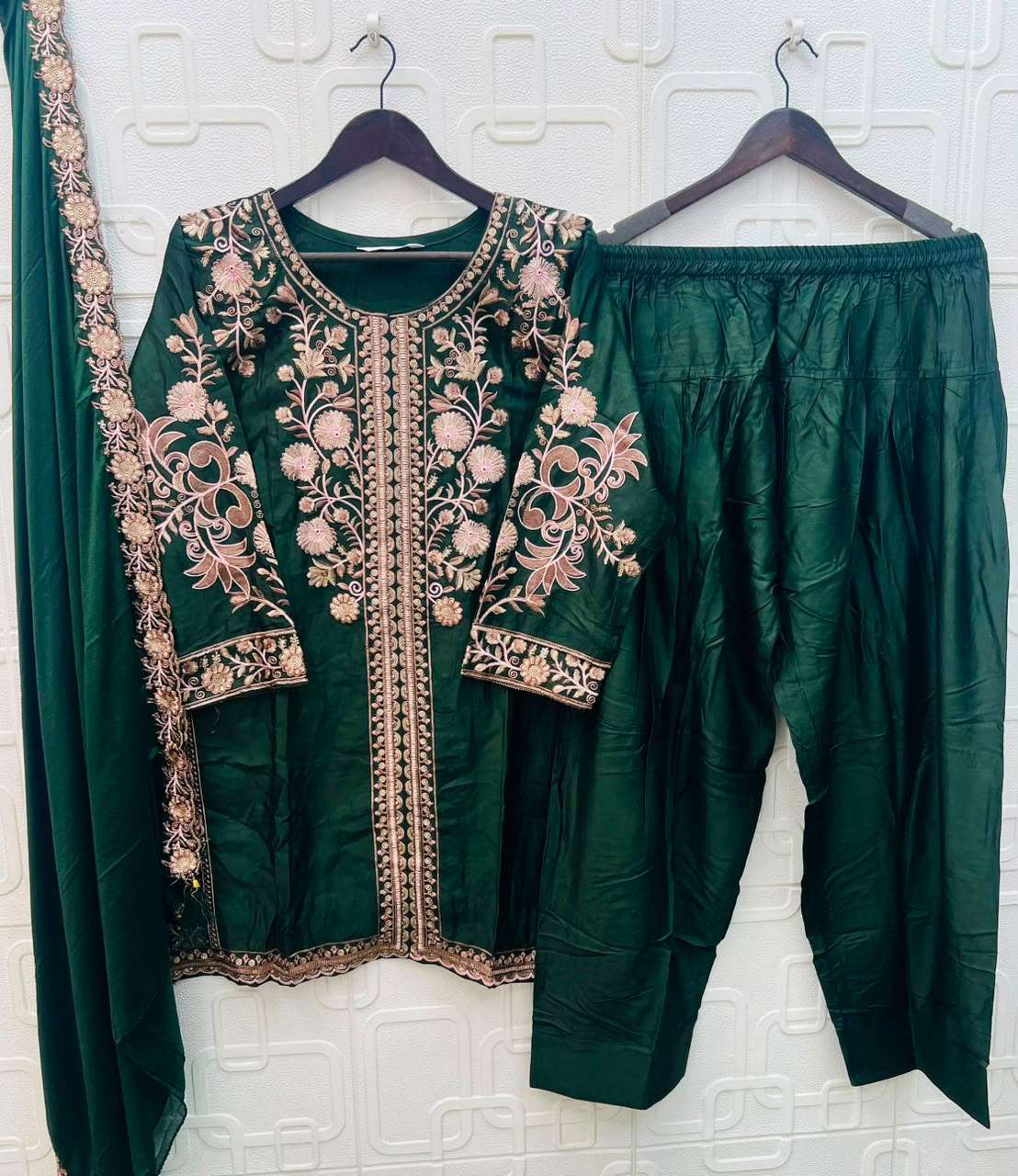 ELAN STUDIO E 56 SILK HEAVY EMBROIDERED DESIGNER READY MADE PAKISTANI SUIT