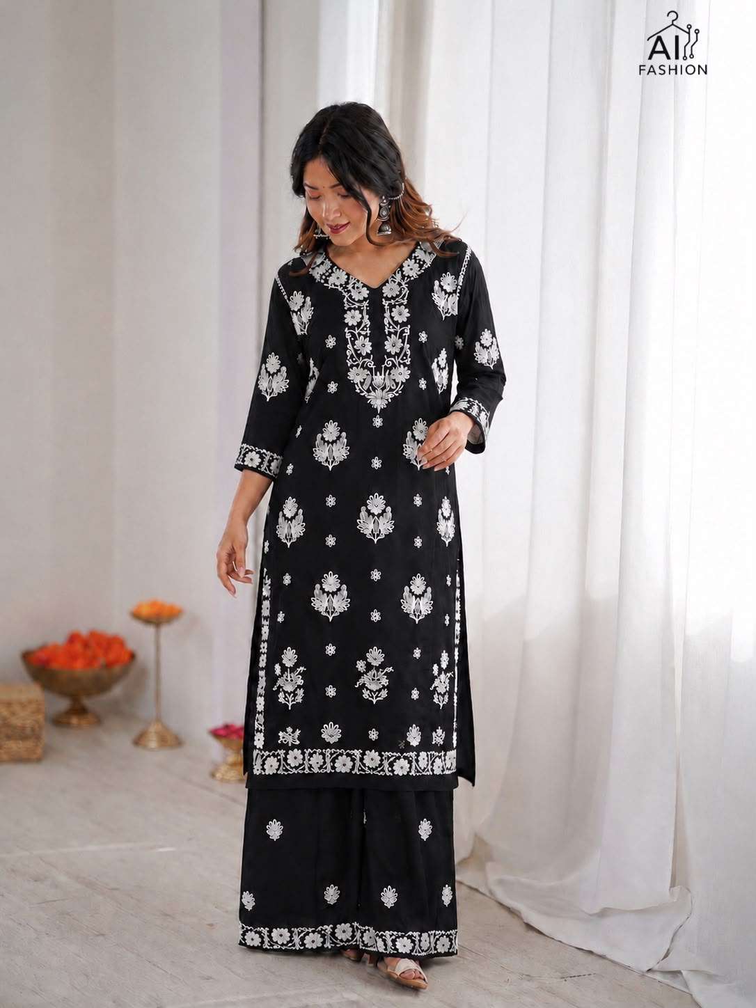 INLI CHIKANKARI SET RAYON FANCY THREAD WORKS FANCY KURTI WITH PLAZOO PAIR 
