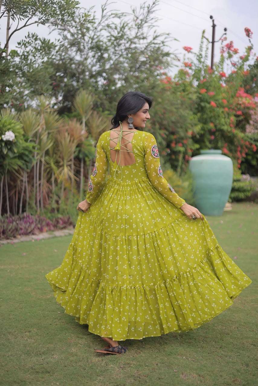 KA 1268 BANDHANI PRINT GEORGETTE DESIGNER WORK NAVRATRI WEAR LONG GOWN DRESS