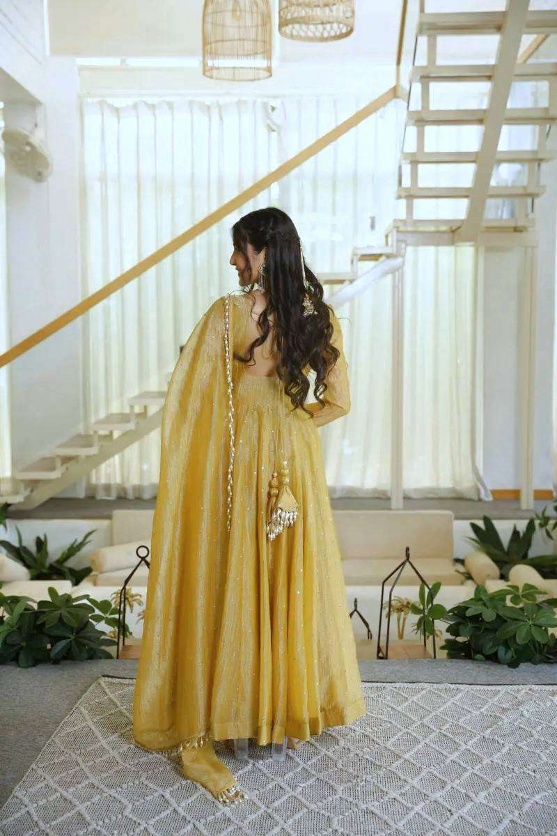 KD 1641 SILK BEAUTIFUL DESIGNER LOOK PARTY WEAR ANARKALI GOWN PENT AND DUPATTA SET 