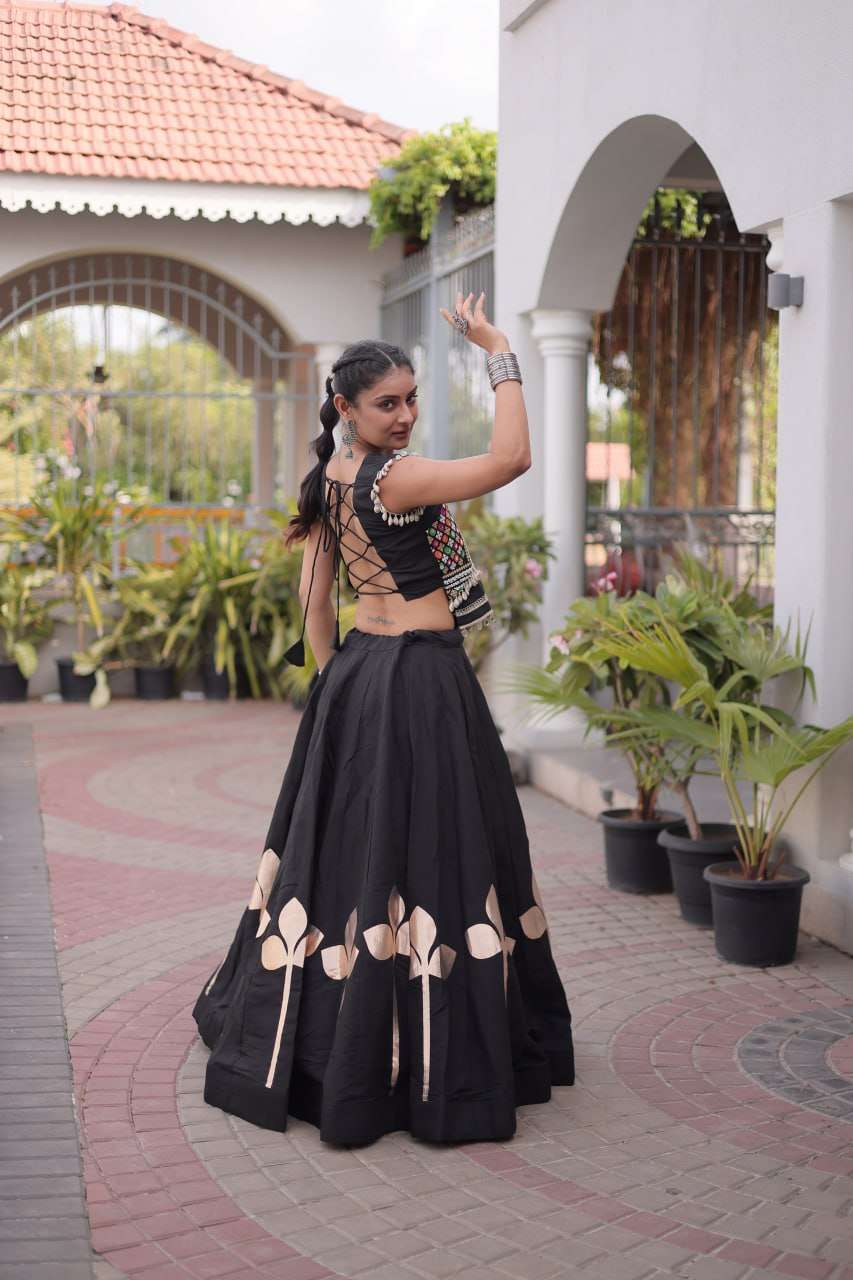 LW 7174 SILK SILK DESIGNER WORK NAVRATRI WEAR LADIES TOP WITH LEHENGA COLLECTIONS 