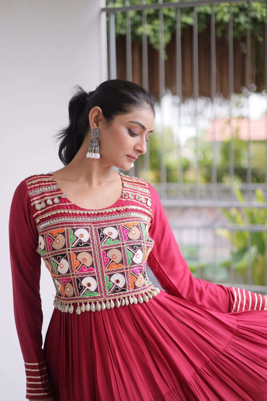 LW 9344 RAYON GAMTHI THREAD WORK NAVRATRI WEAR GOWNS 