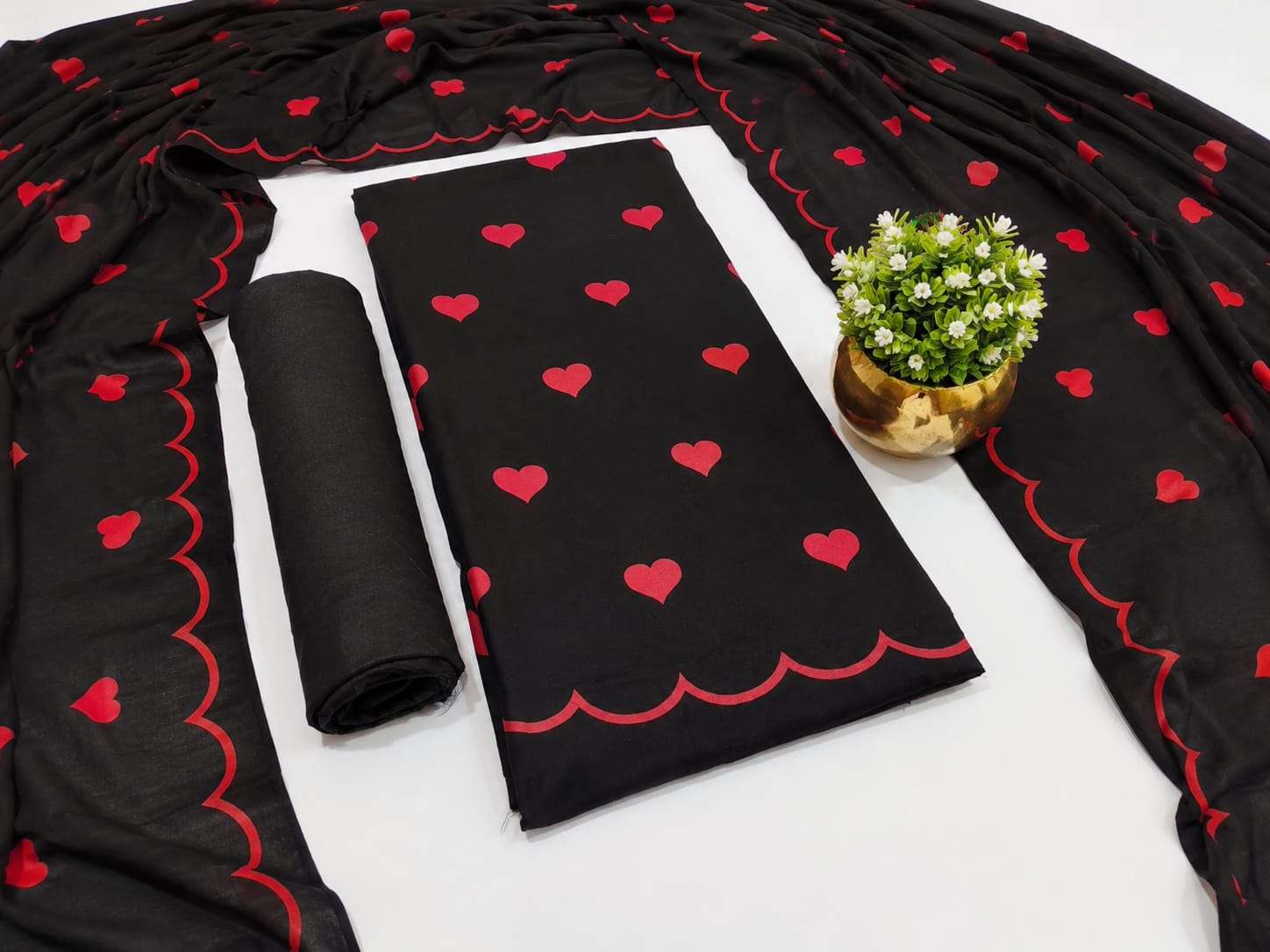 MF SWEET HEART THREE PRINT RAYON DRESS MATERIALS