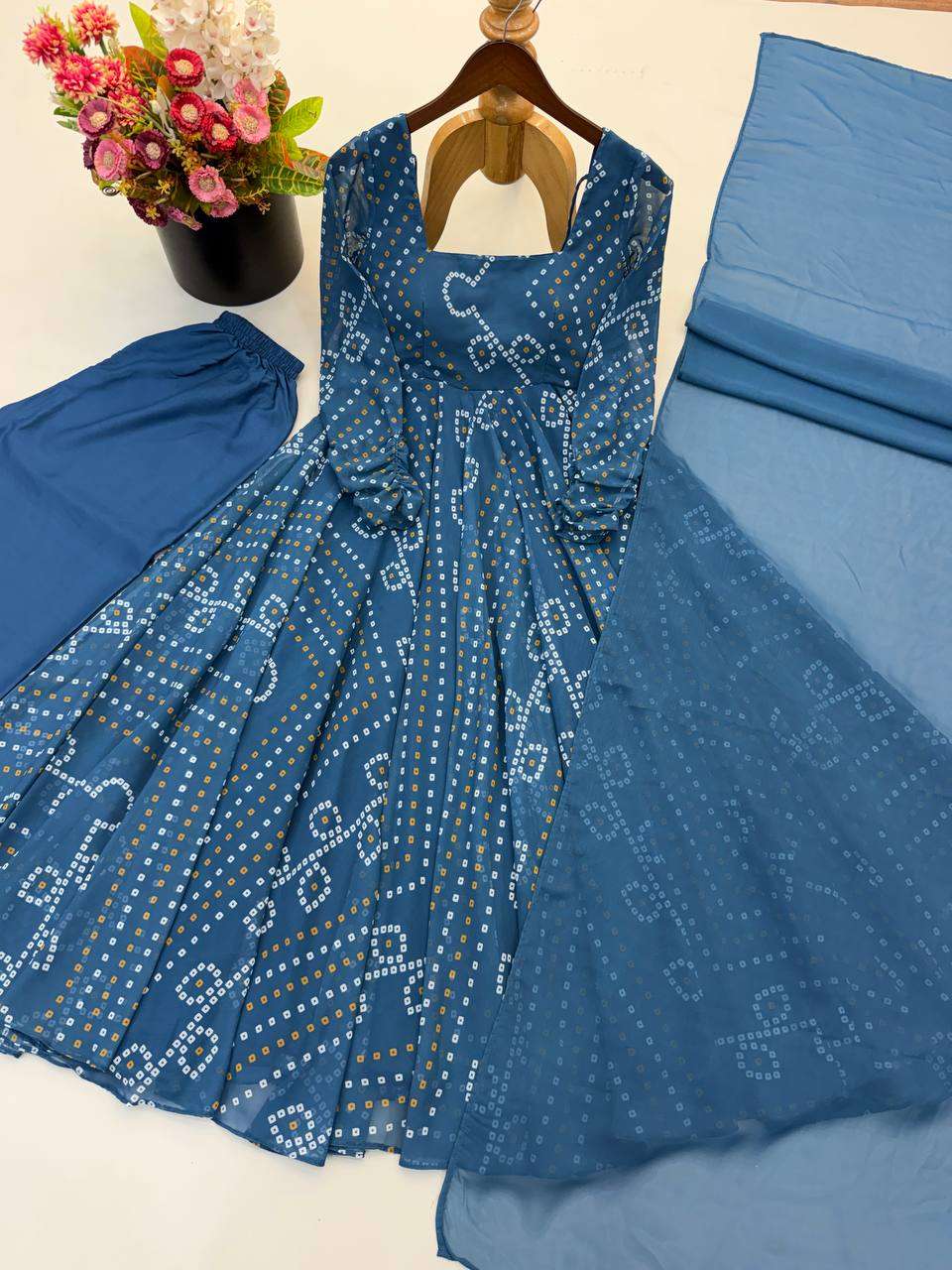 NSR 913 FOX GEORGETTE DIGITAL PRINT DESIGNER WORK FESTIVE WEAR GOWN DRESS 