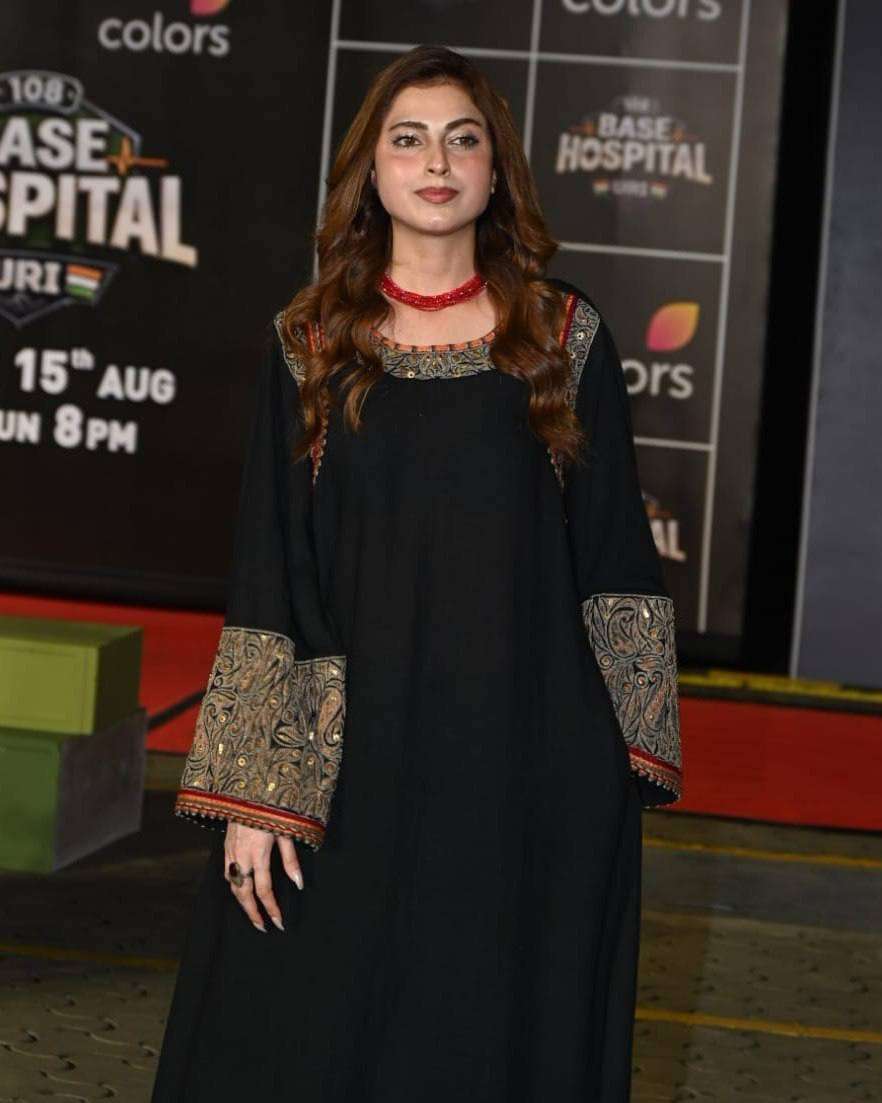 RTC 6061 RAYON BEAUTIFUL KASHMIRI STYLE DESIGNER LOOK PARTY WEAR LADIES SUIT