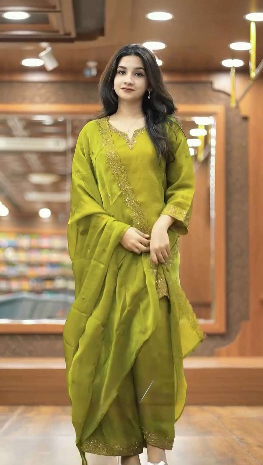 SR 1674 JIMMY SILK HEAVY DESIGNER PARTY WEAR TOP BOTTOM AND DUPATTA SET 