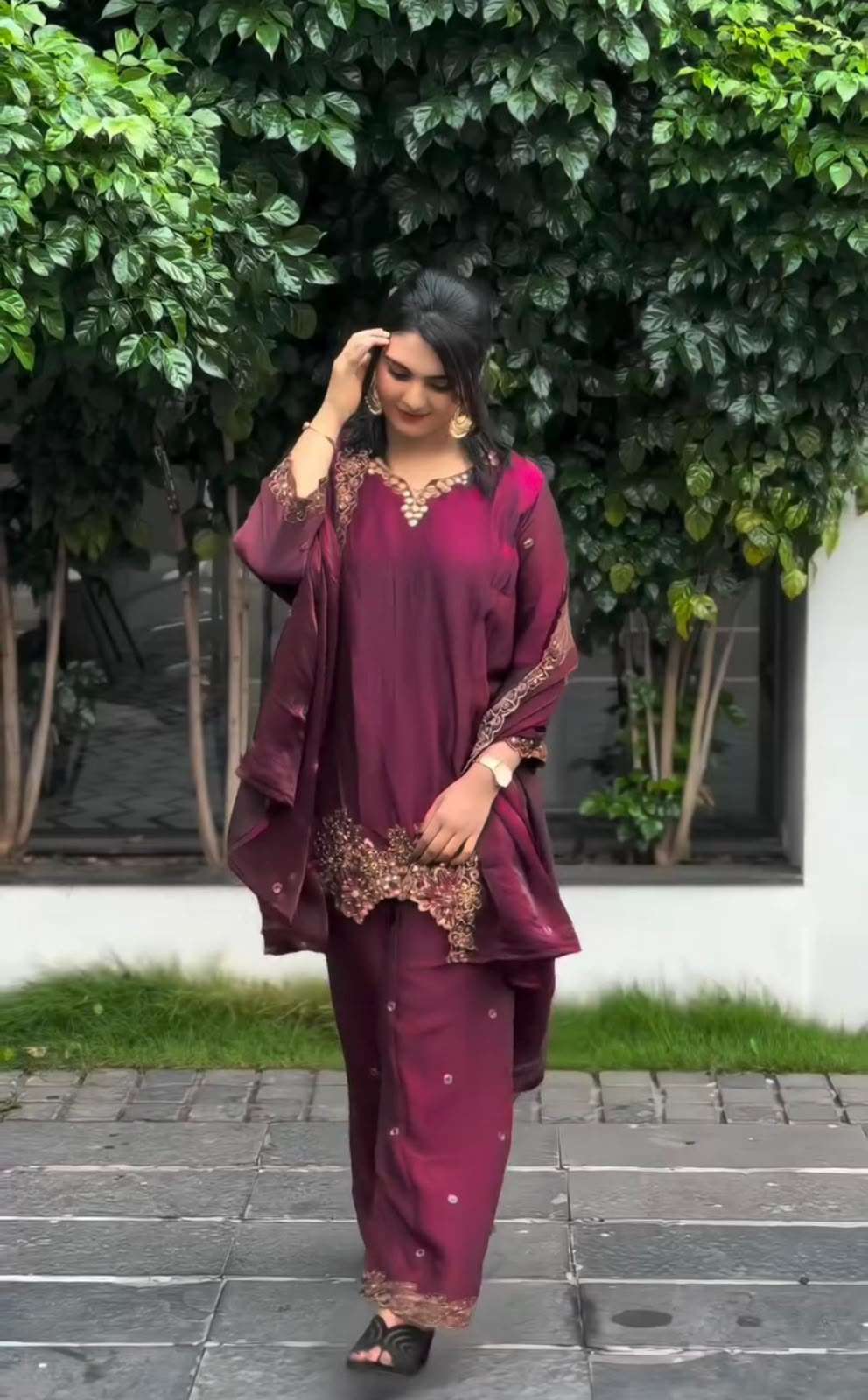 SR 1674 JIMMY SILK HEAVY DESIGNER PARTY WEAR TOP BOTTOM AND DUPATTA SET 