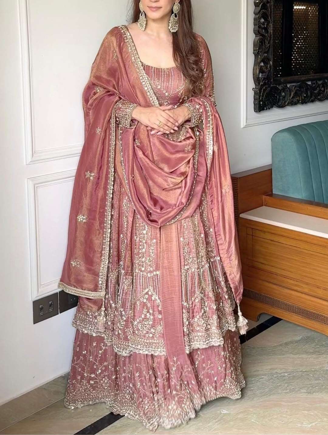 SR 1681 SILK HEAVY BEAUTIFUL DESIGNER WEDDING FUNCTION WEAR SUIT