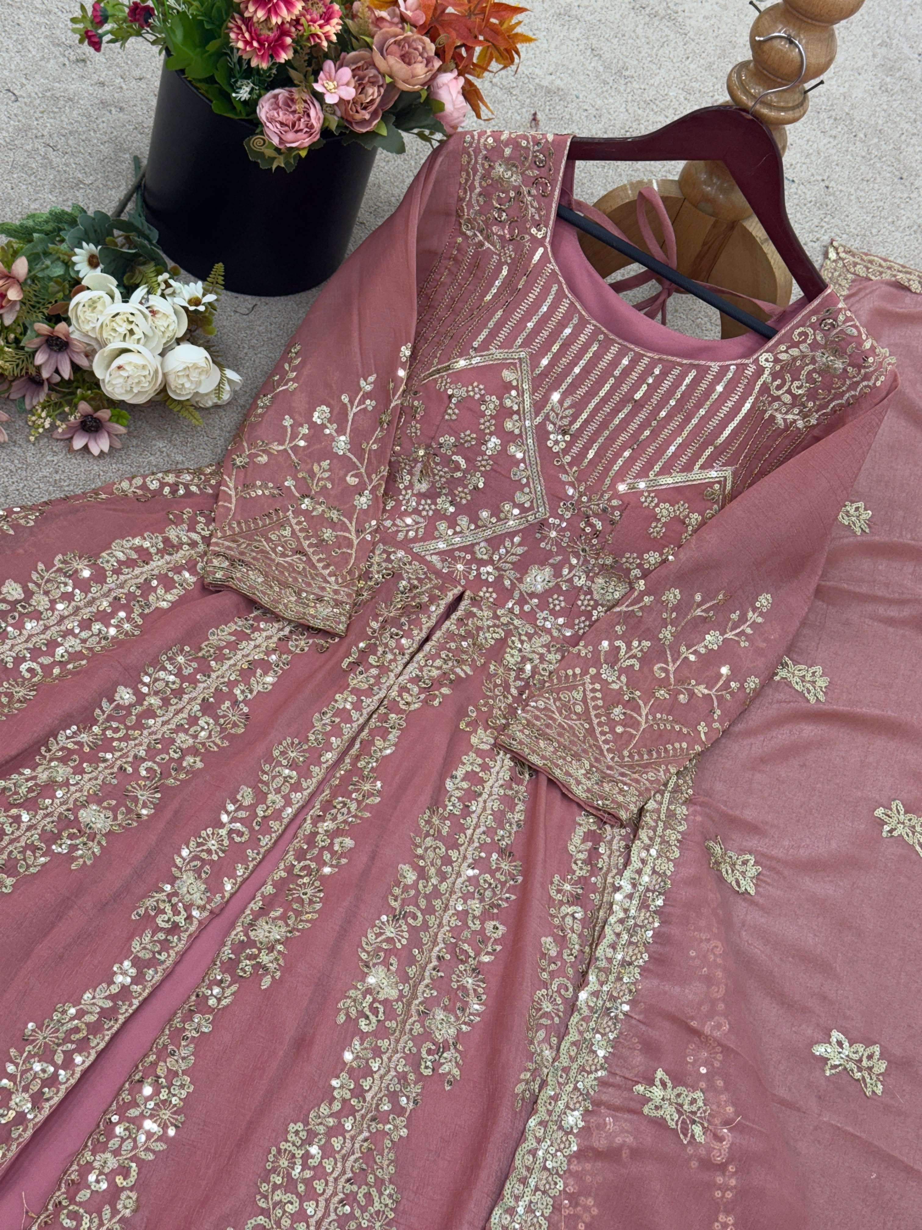 SR 1681 SILK HEAVY BEAUTIFUL DESIGNER WEDDING FUNCTION WEAR SUIT