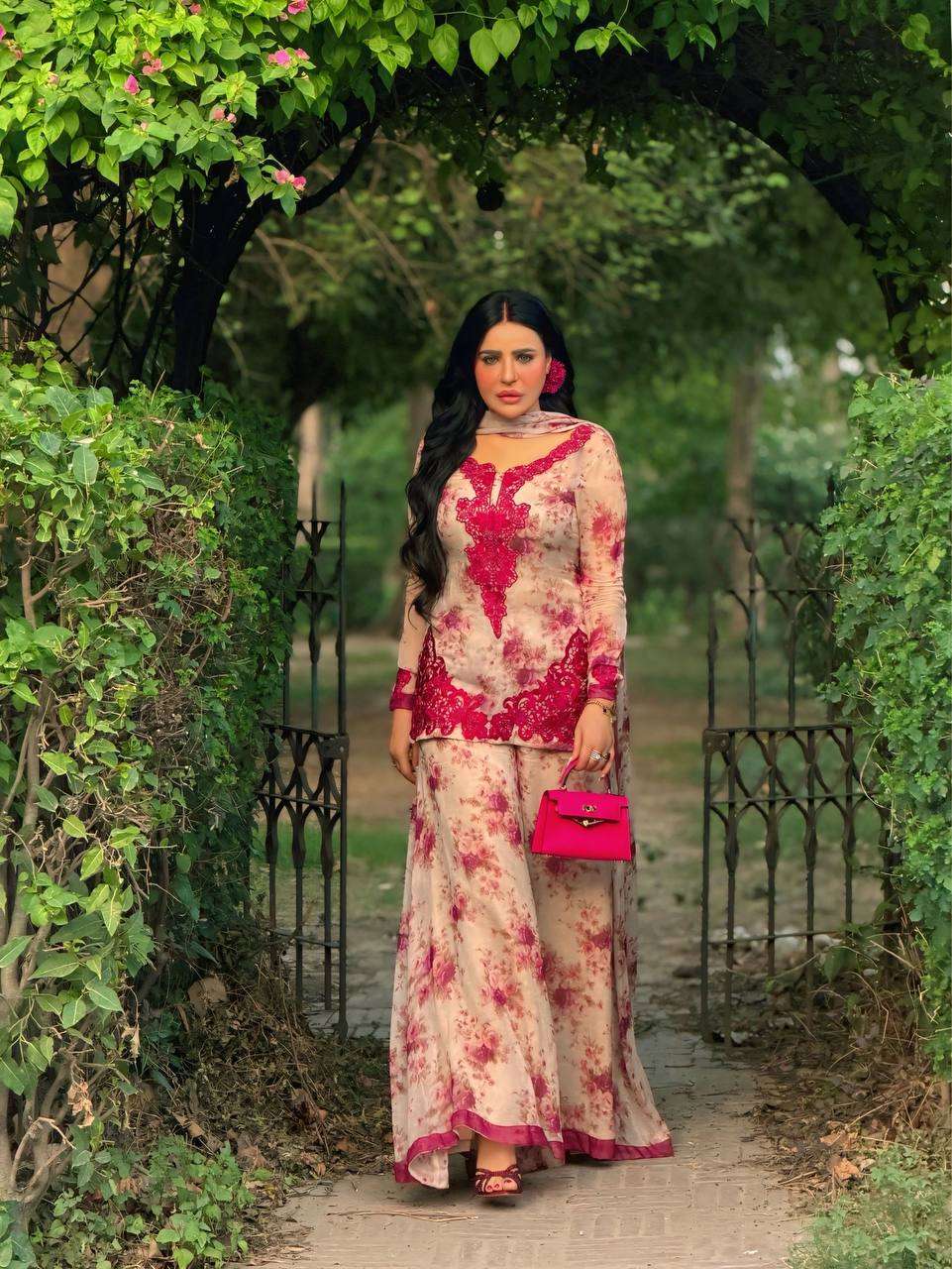 SRK 5352 GEORGETTE DESIGNER WORK READY MADE PARTY WEAR MOTHER AND DUPATTA COMBO SUIT