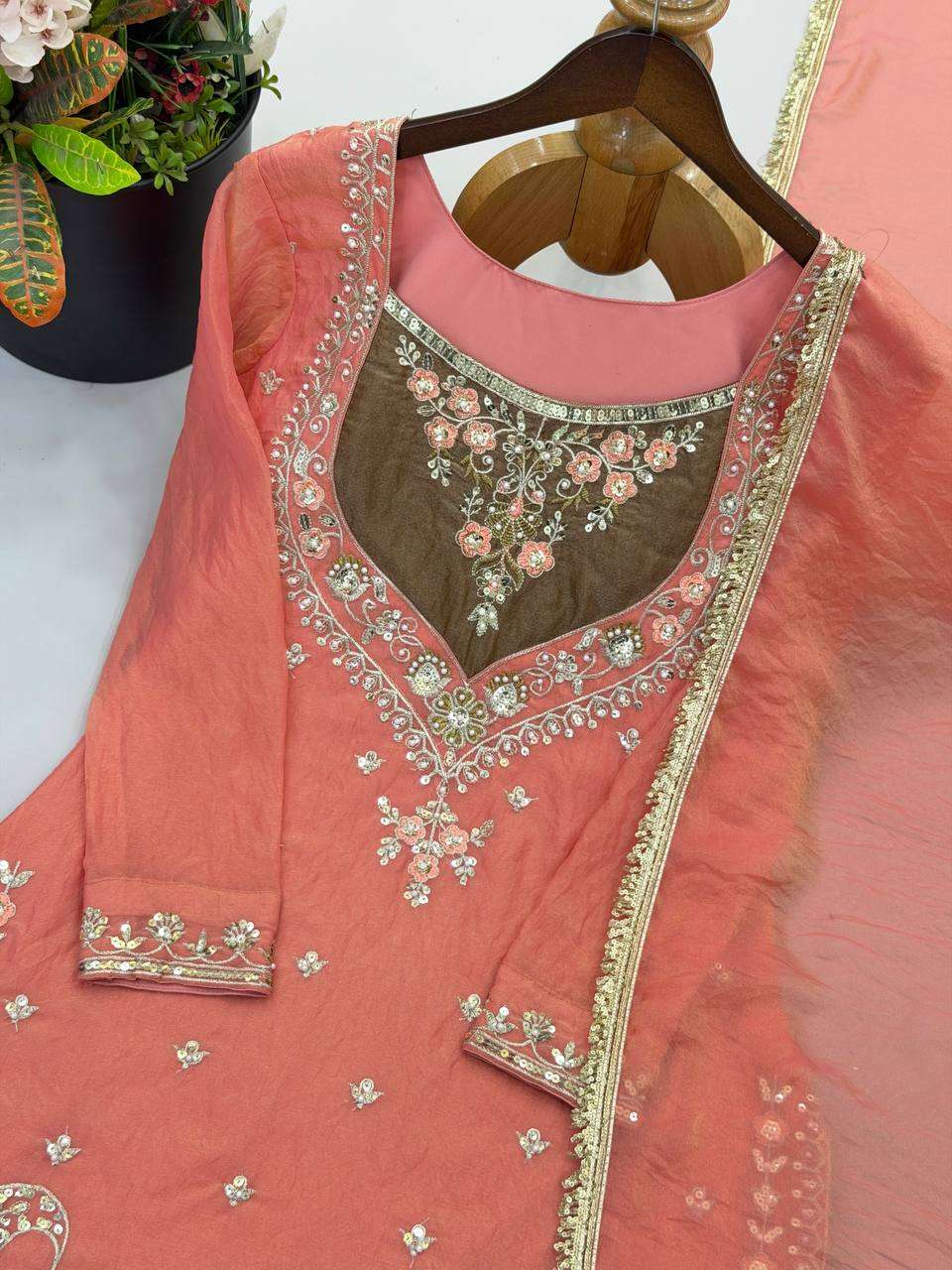 SRK 5369 SILK HEAVY EMBROIDERD DESIGNER FESTIVE WEAR LADIES SUIT