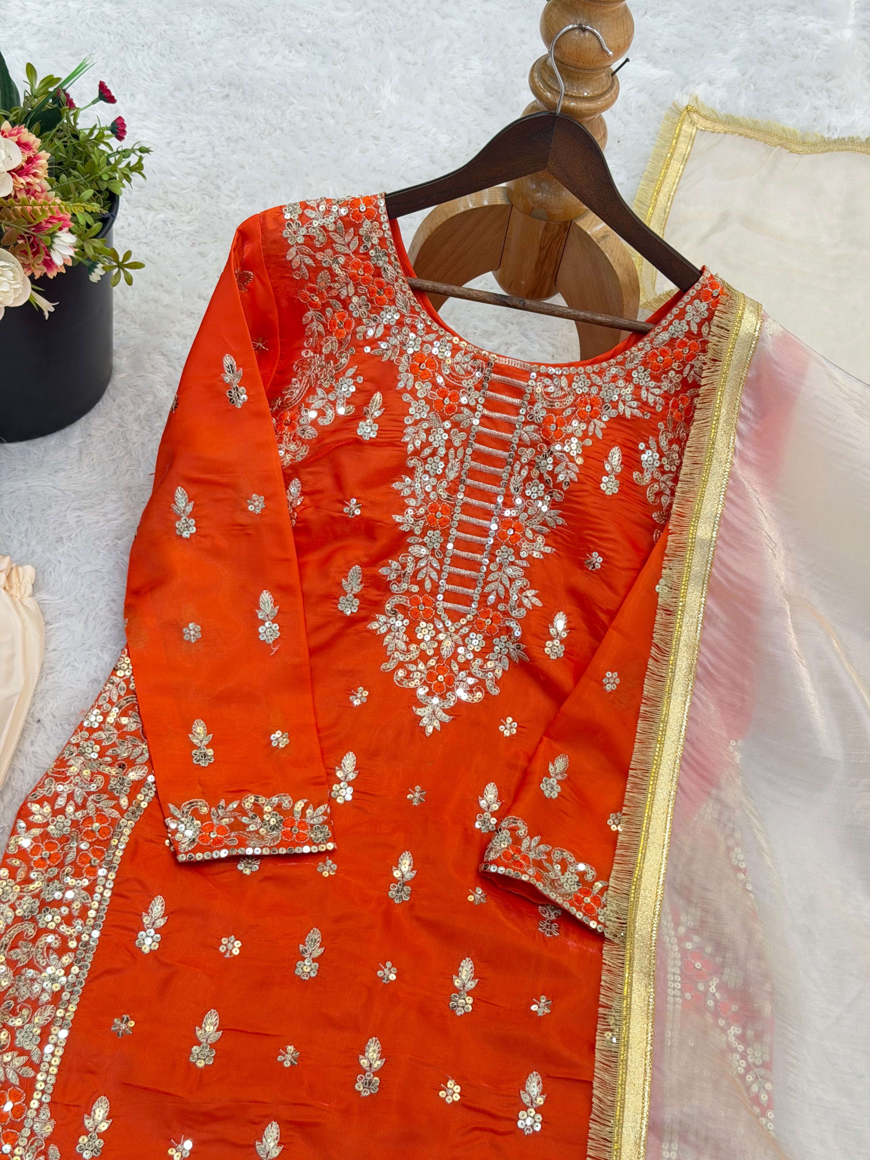 SSR 536 SHADED FABRIC HEAVY EMBROIDERY DESIGNER WORK PARTY WEAR LADIES SUIT