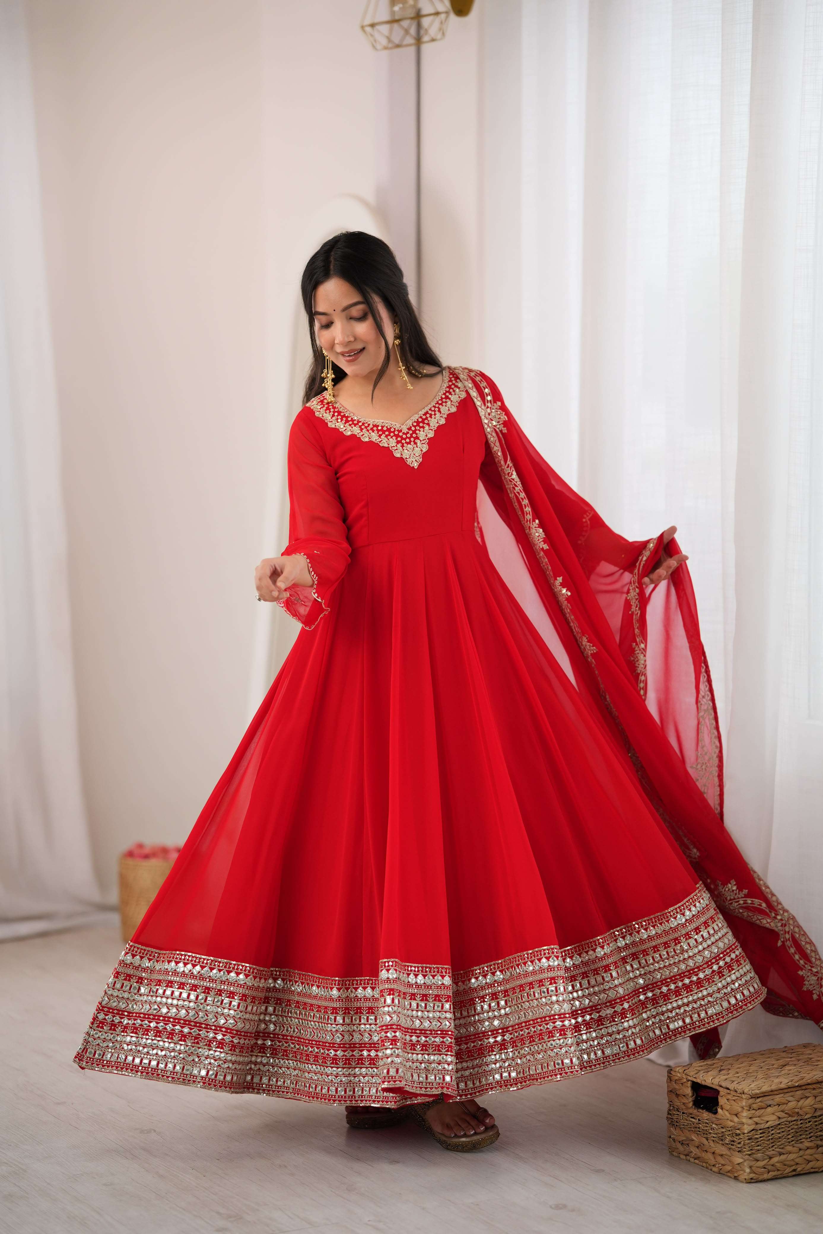 SSR 549 GEORGETTE DESIGNER PARTY WEAR LADIES GOWN BOTTOM AND DUPATTA SET 