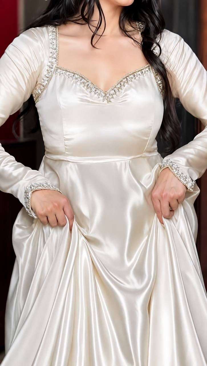 SSR 551 SILK WITH PREETY LOOK DESIGNER LADIES ANARKALI GOWN STYLE KURTI WITH PANT AND DUPPATTA SET 
