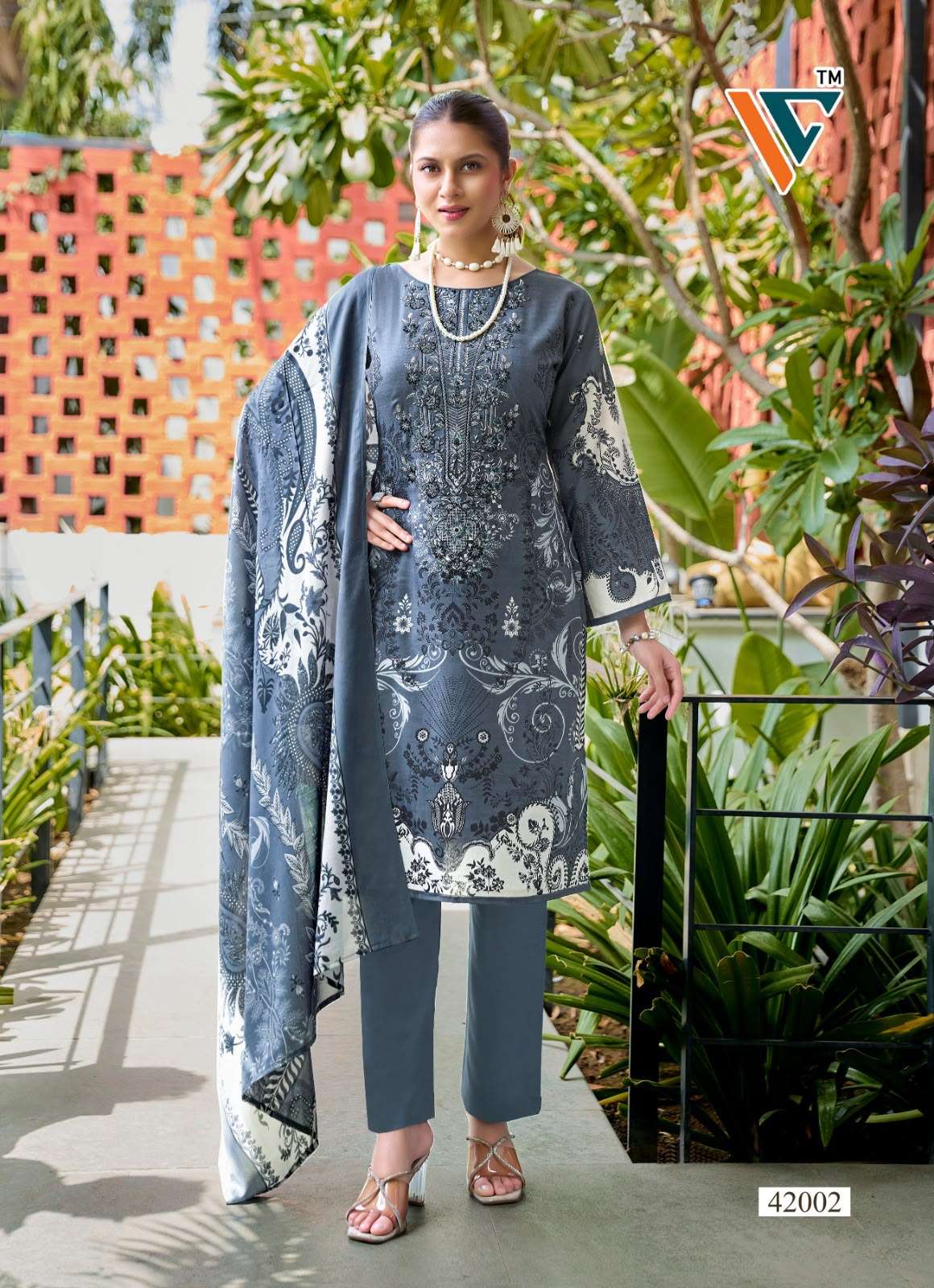 VANDANA CREATION RUHANI‎‎ VOL 42 COTTON DIGITAL STYLE PRINT SALWAR SUIT
