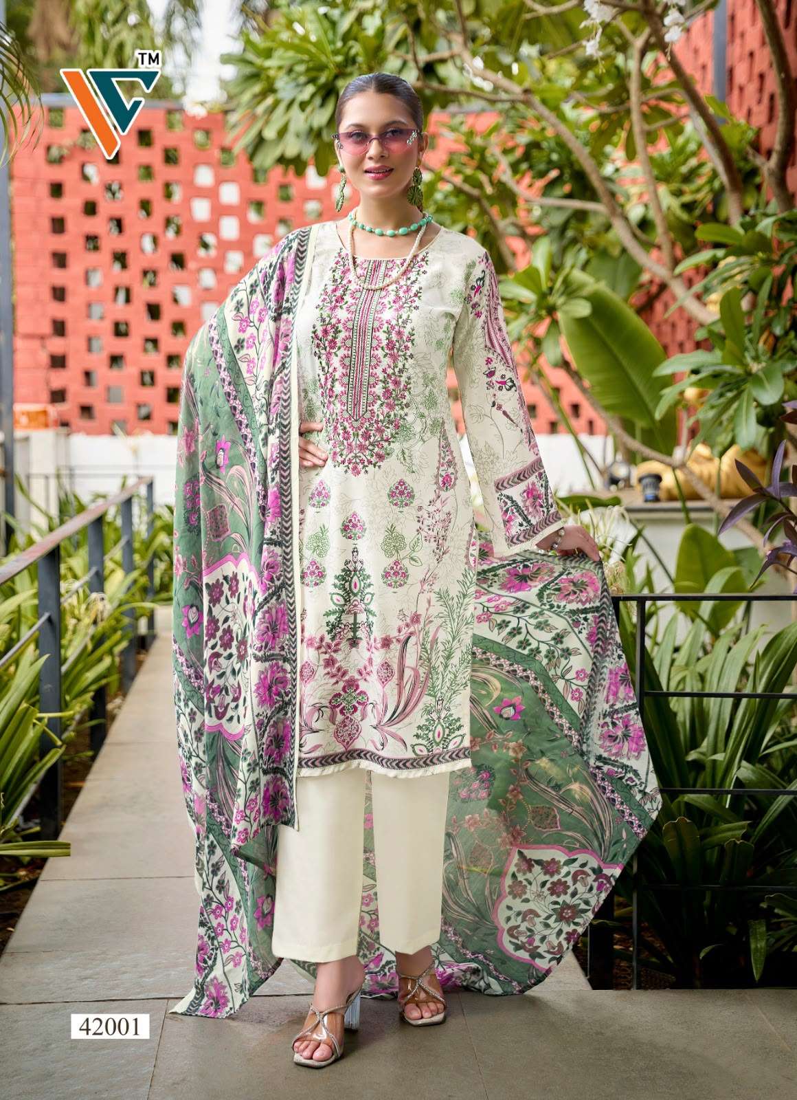 VANDANA CREATION RUHANI‎‎ VOL 42 COTTON DIGITAL STYLE PRINT SALWAR SUIT