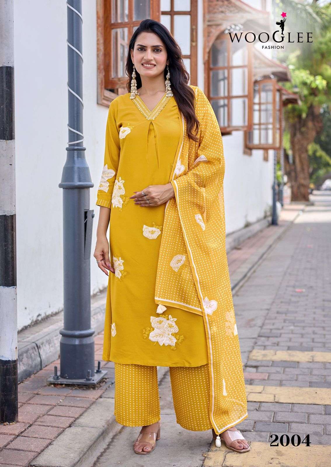 WOOGLEE VASUDHA RAYON FANCY WORKS LADIES KURTI BOTTOM AND ORGANZA DUPATTA SET