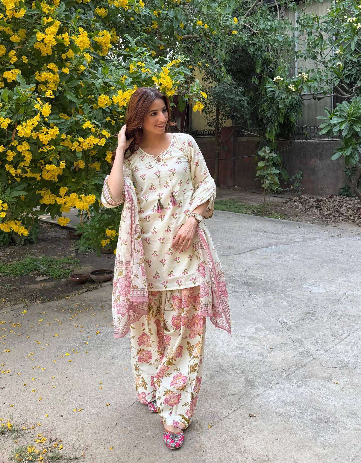 ZSR 3183 MUSLIN DIGITAL PRINT WITH DESIGNER WORK ETHNIC WEAR LADIES SUIT