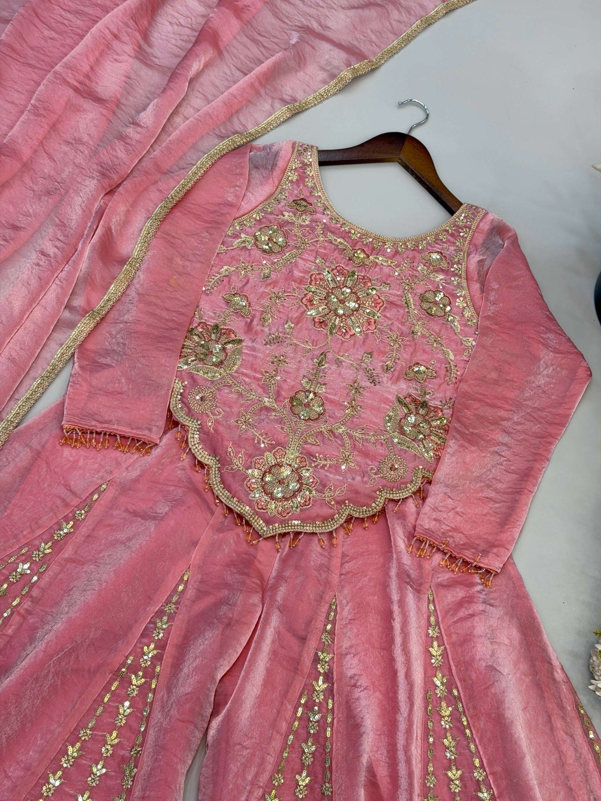 ZSR 3184 SILK PREETY LOOK DESIGNER LADIES PARTY WEAR LADIES SUIT