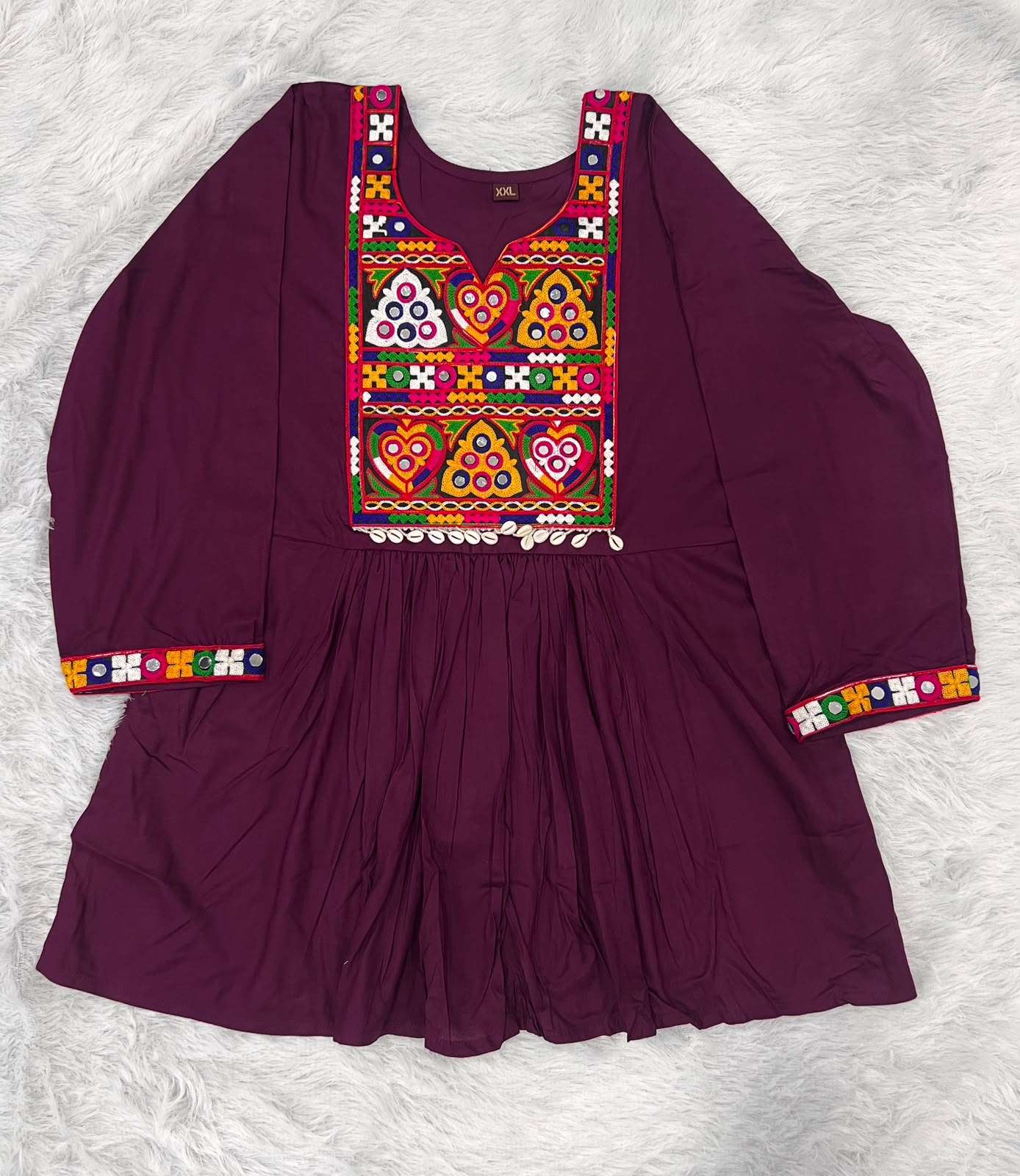 INLI GAMTHI UTSAV RAYON FANCY WORKS LADIES NAVRATRI WEAR LADIES TOP