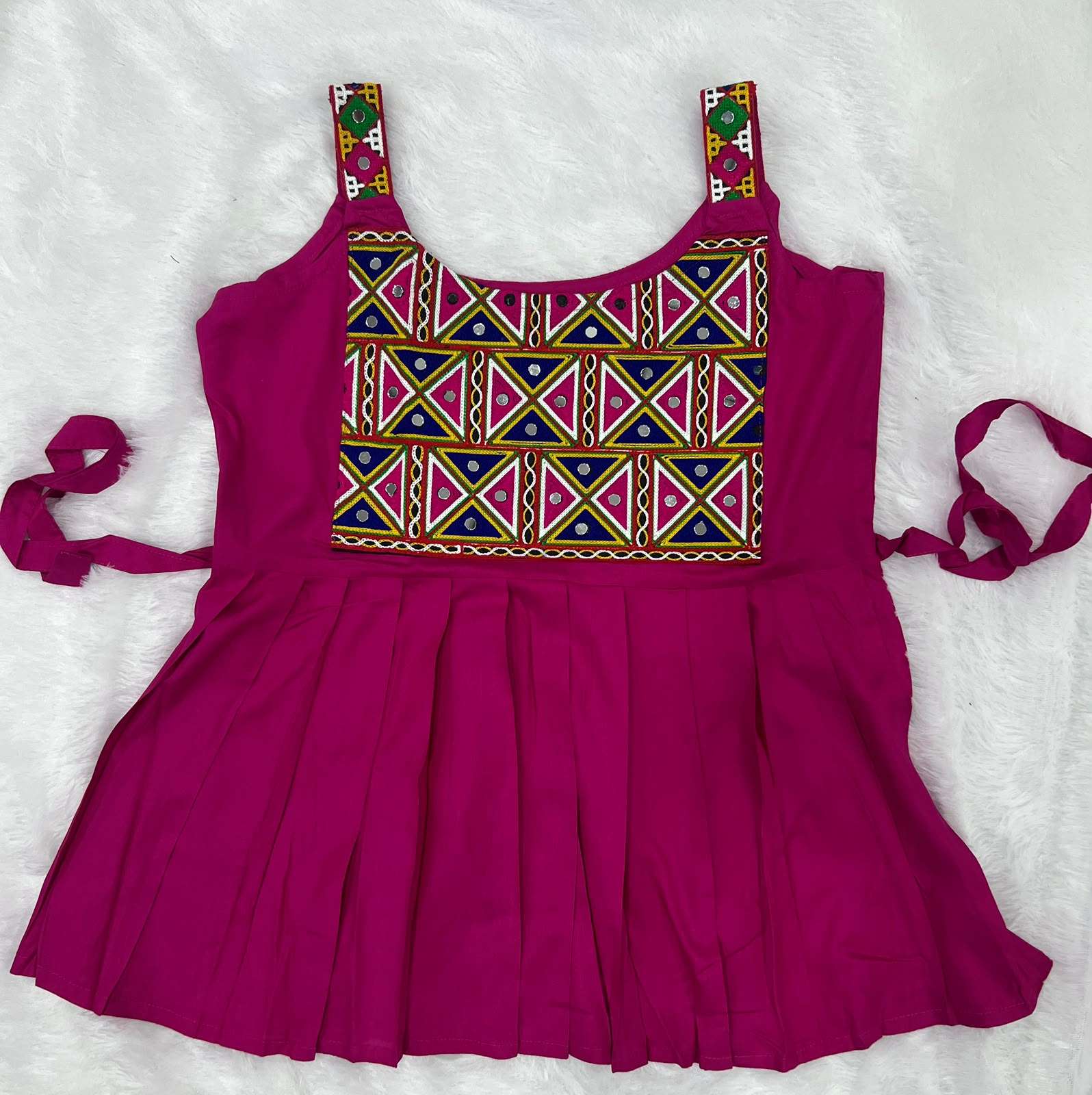 INLI PANKHUDI RAYON FANCY GAMTHI EMBROIDERY WORKS NAVRATRI WEAR LADIES TOP