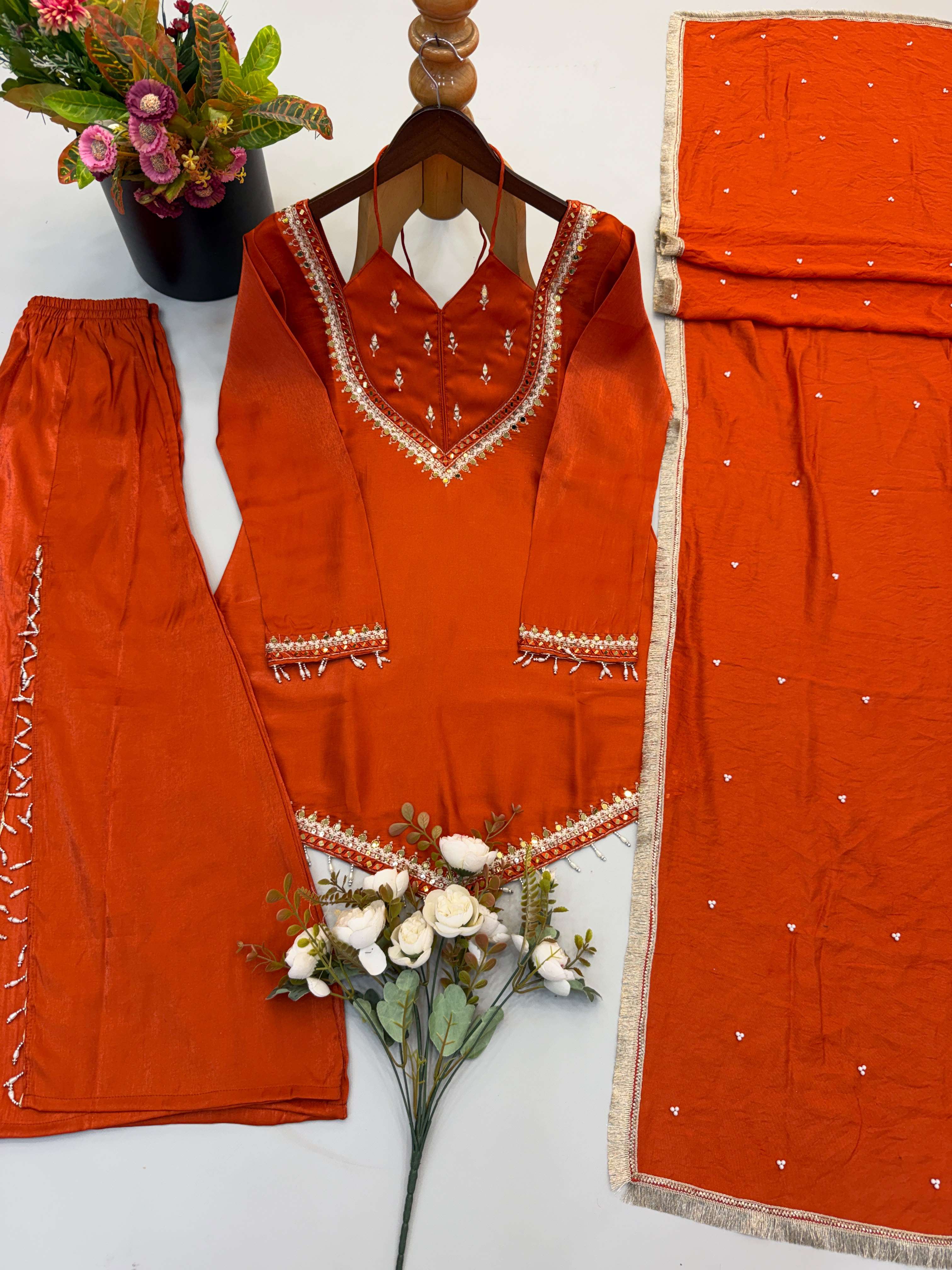 JF 054 SILK BEAUTIFUL DESIGNER LOOK PARTY WEAR LADIES SUIT
