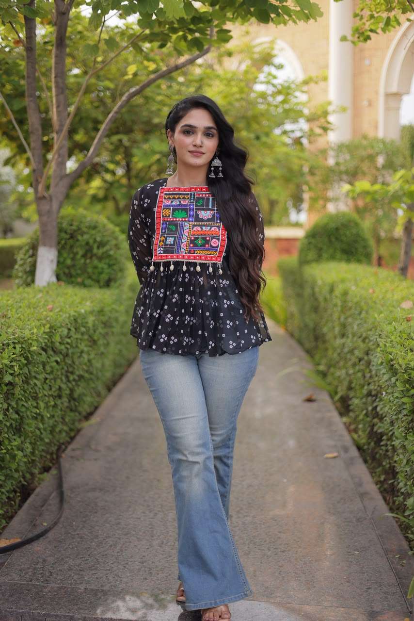 KA 5079 GEORGETTE BANDHANI PRINT WITH KUTCHI WORKS LADIES NAVRATRI WEAR TOP